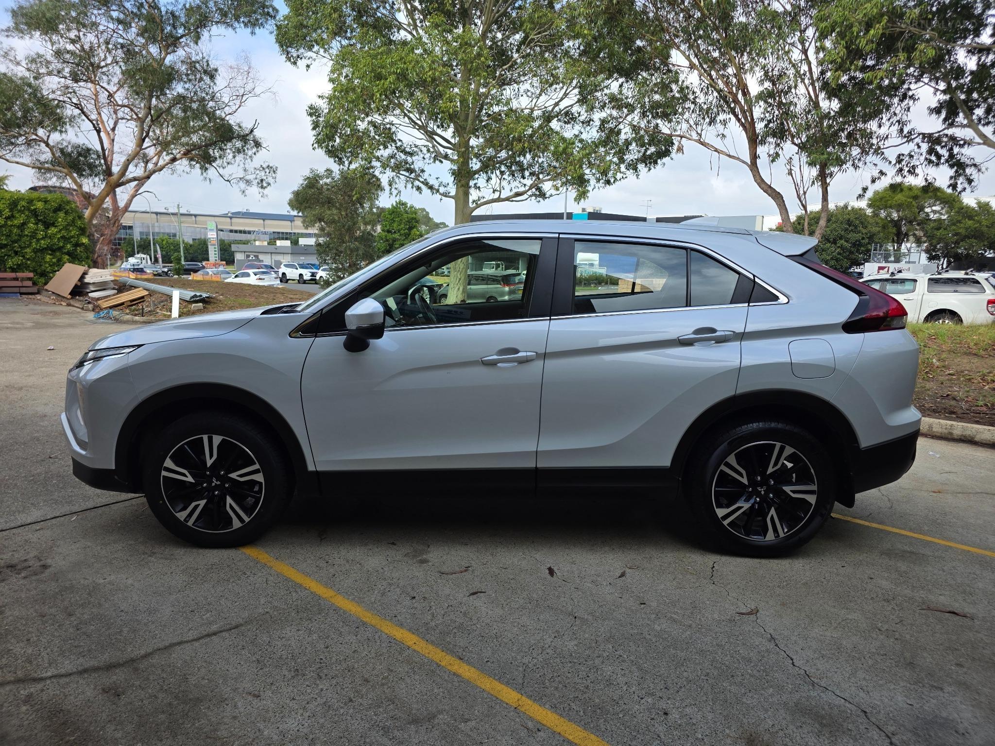 MITSUBISHI ECLIPSE CROSS