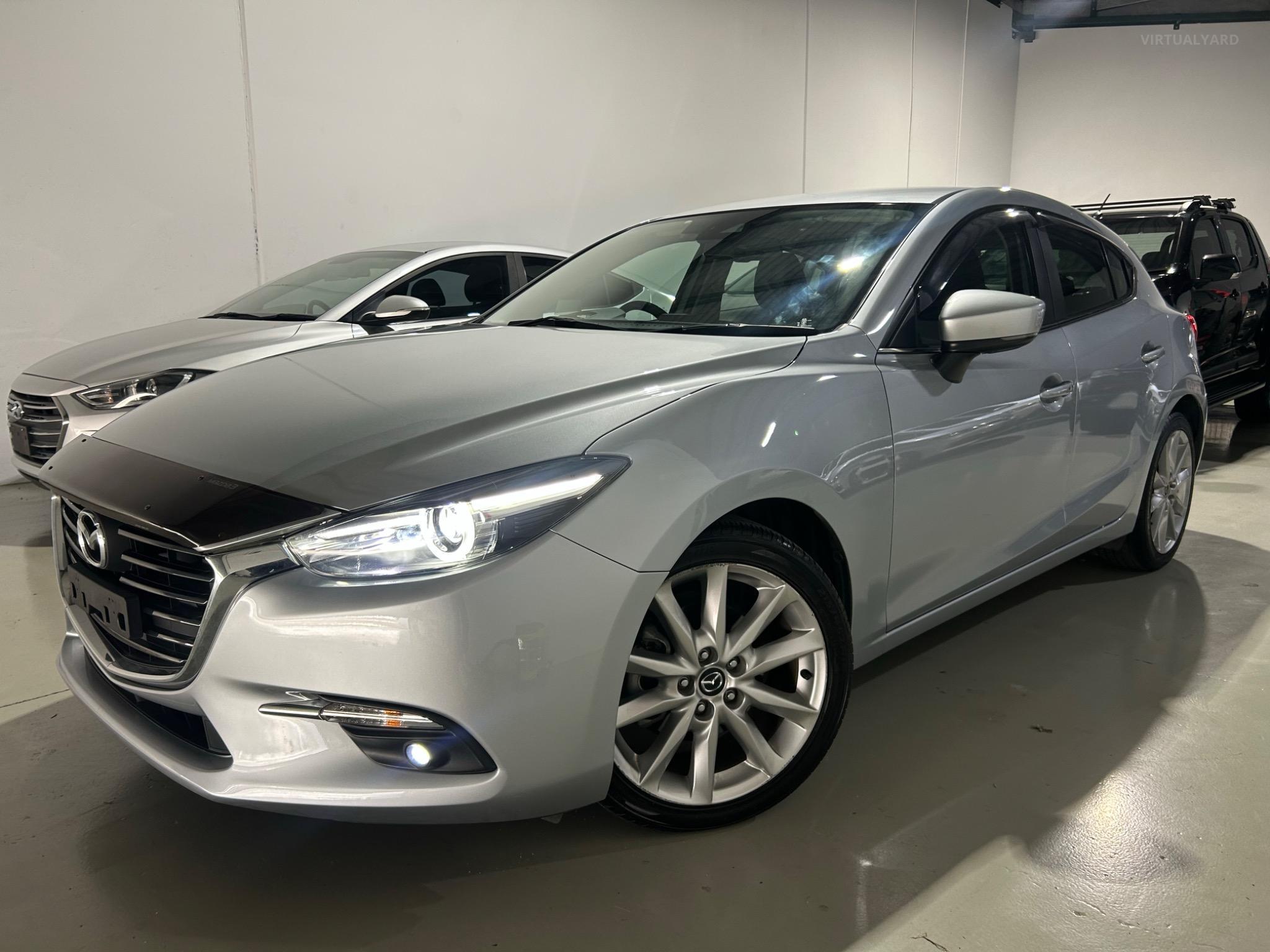 MAZDA MAZDA3