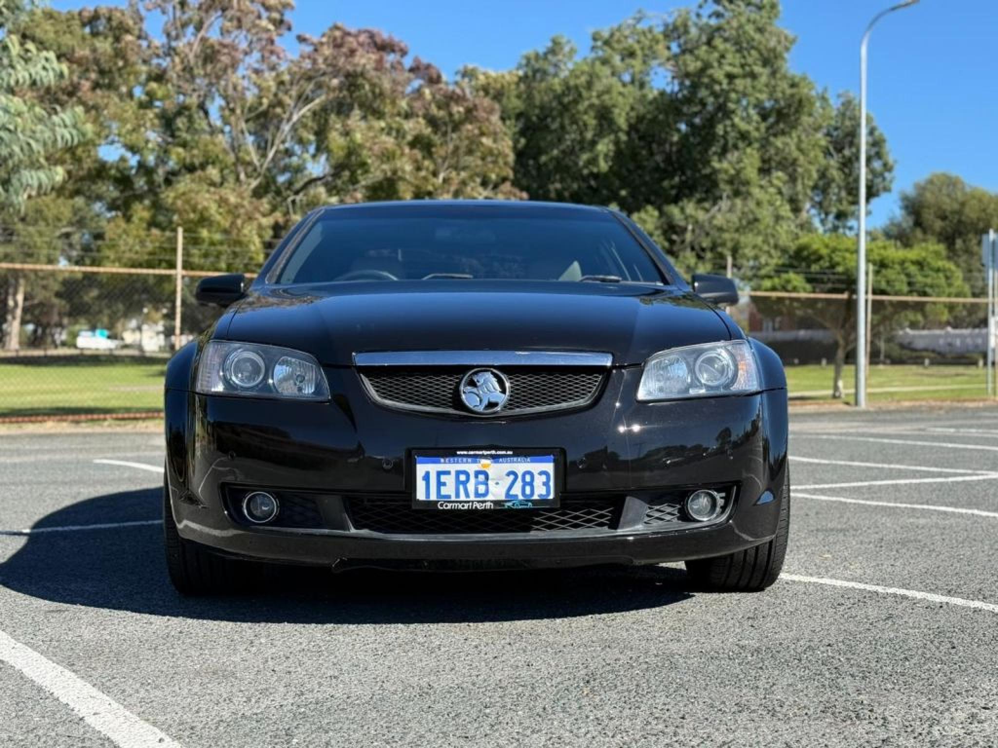 HOLDEN CALAIS
