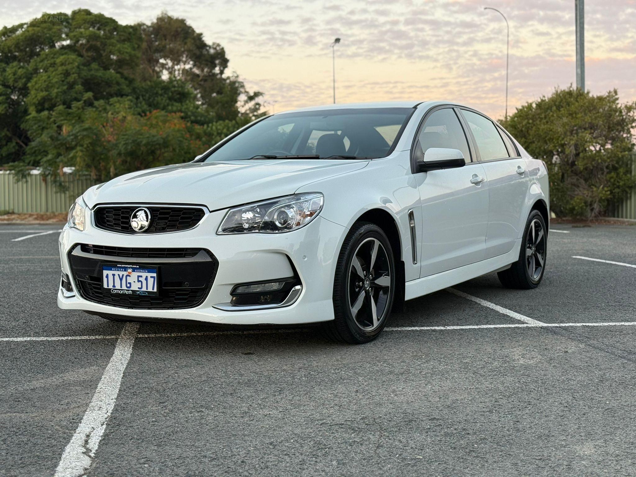 HOLDEN COMMODORE