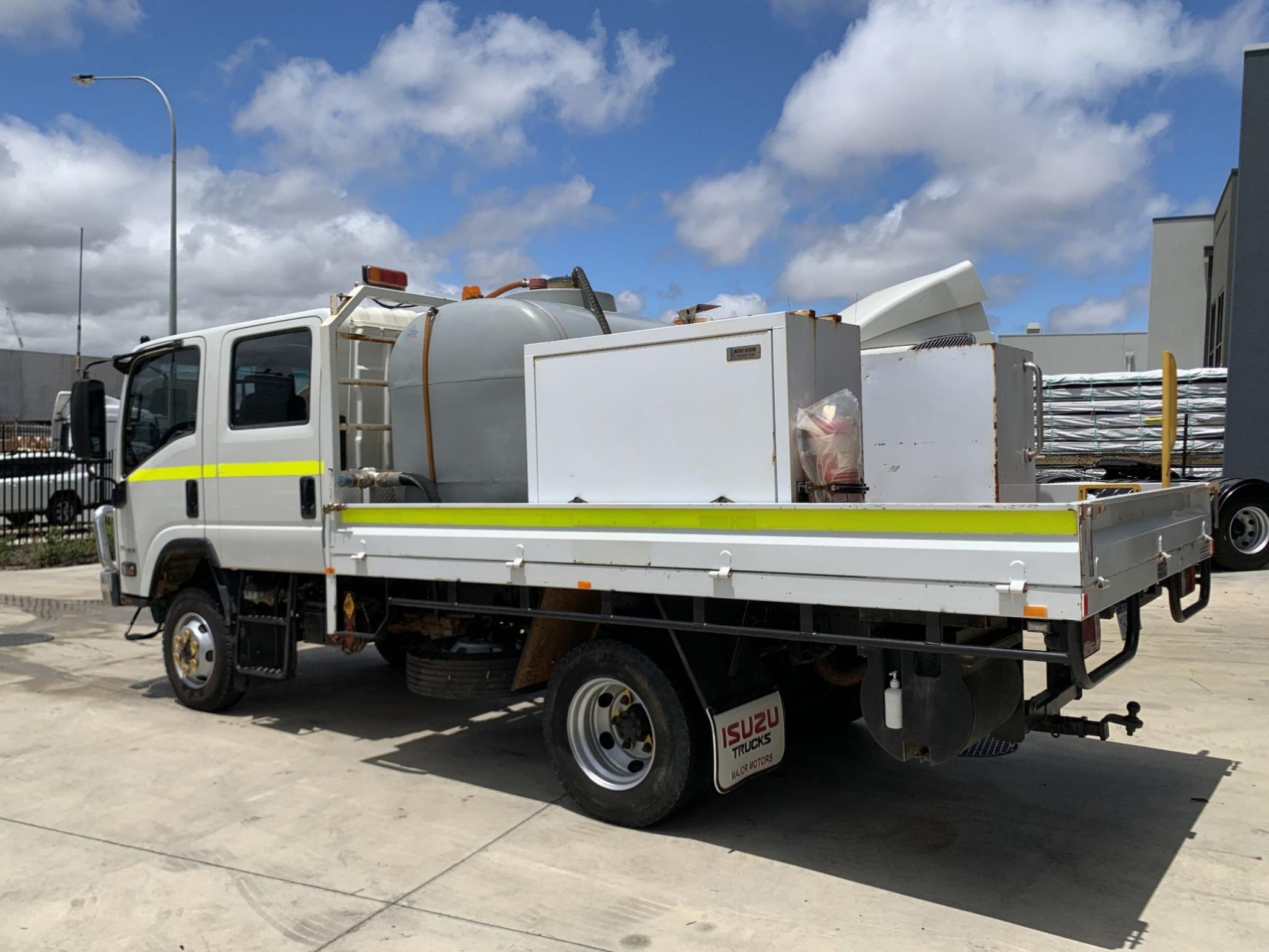 ISUZU NPS 75/155