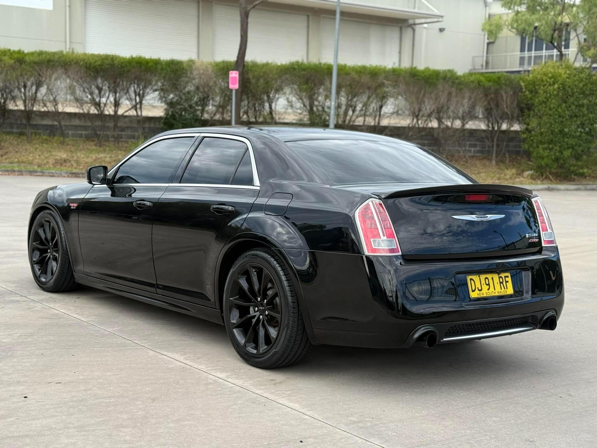 CHRYSLER 300