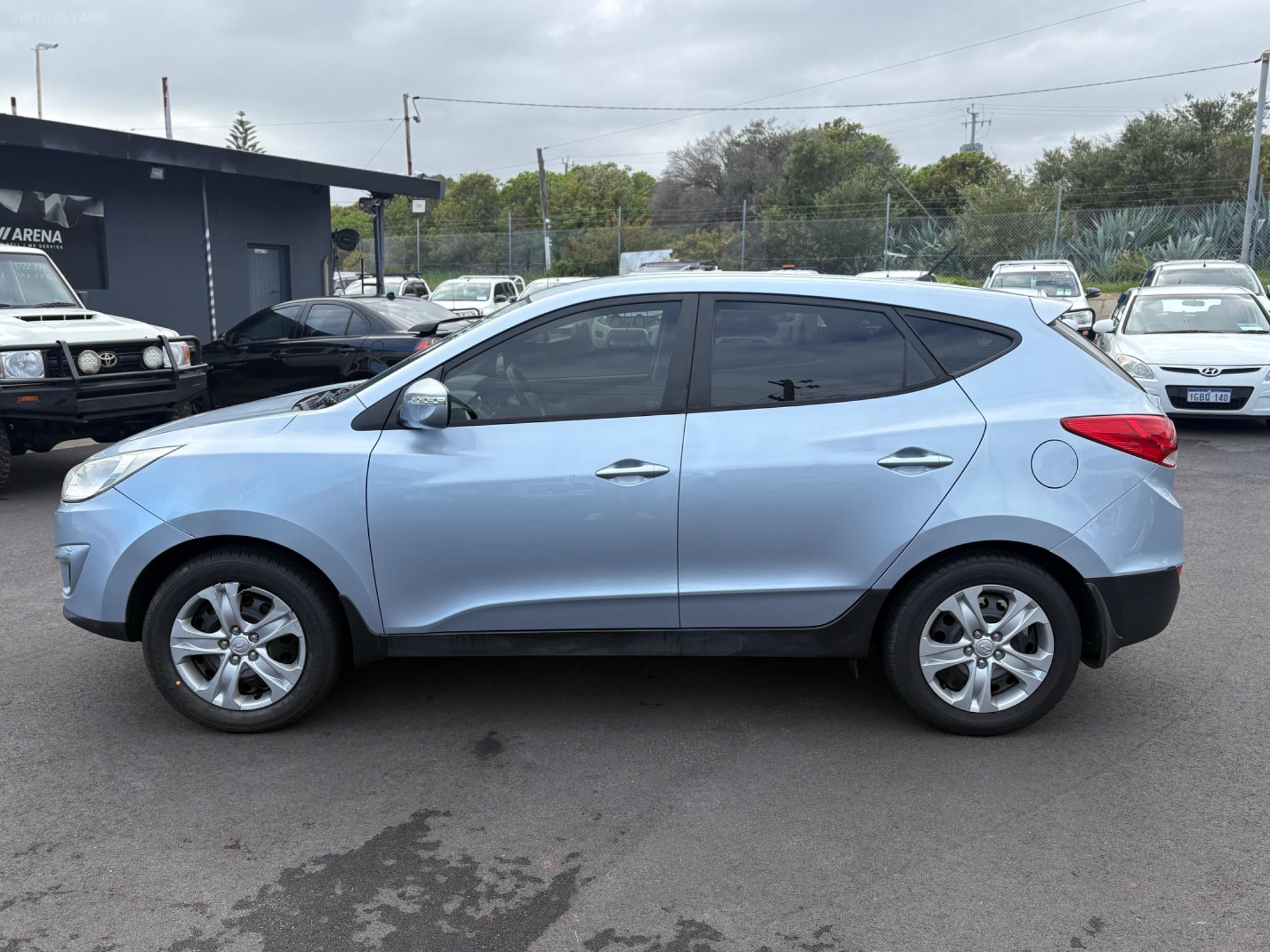 HYUNDAI iX35