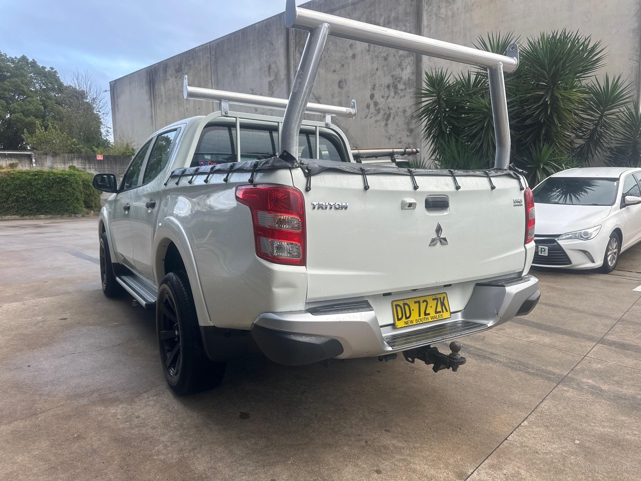Mitsubishi Triton