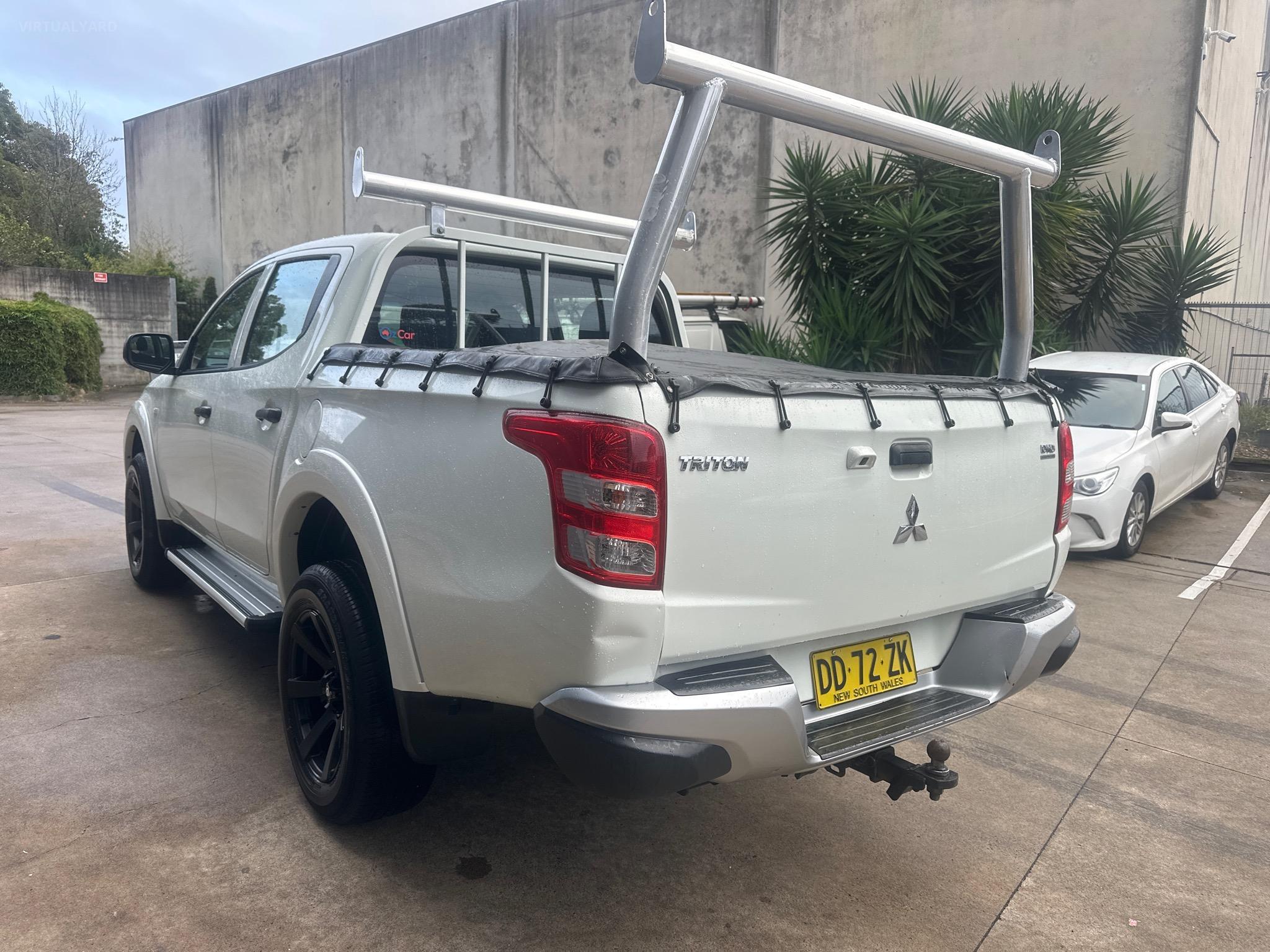MITSUBISHI TRITON MQ MY17 GLX+ UTILITY DOUBLE CAB 4DR SPTS AUTO 5SP 4X4 985KG 2.4DT image 19
