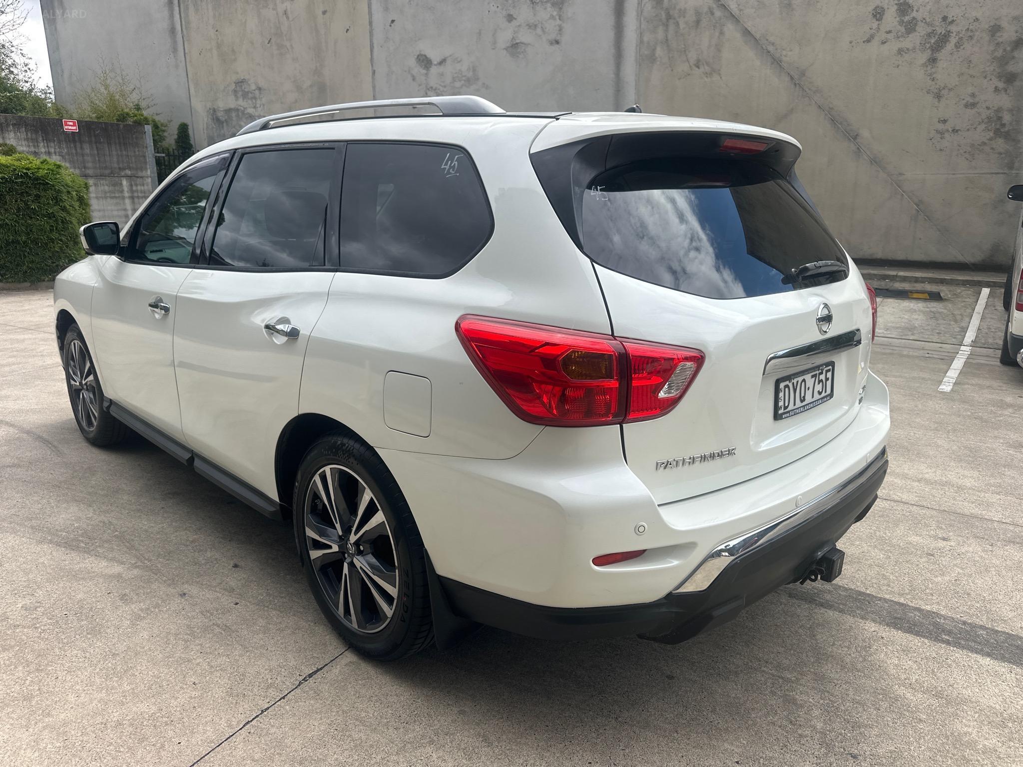 NISSAN PATHFINDER R52 SERIES II TI WAGON 7ST 5DR X-TRONIC 1SP 4WD 3.5I [MY17] image 17