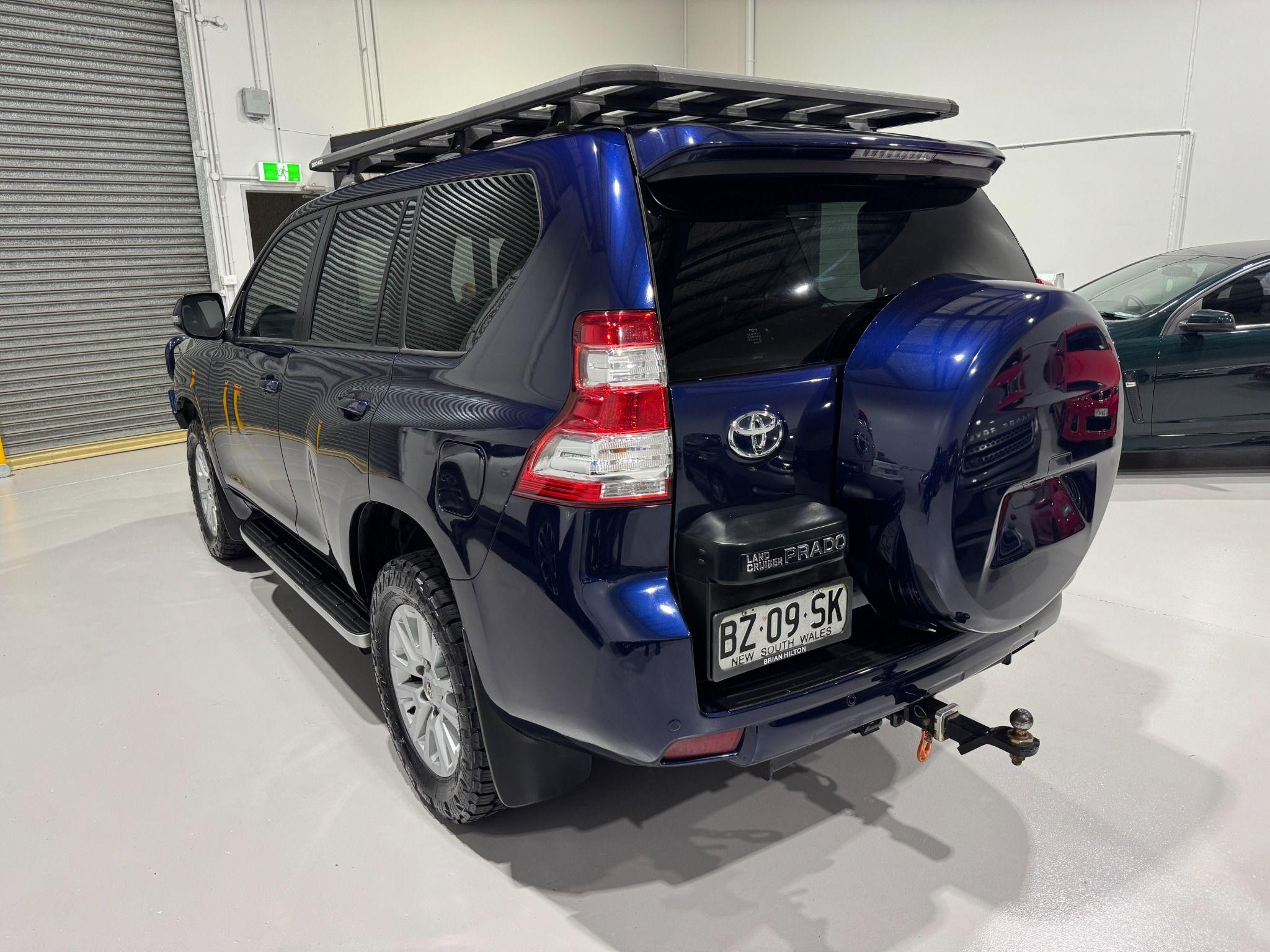 TOYOTA LANDCRUISER PRADO