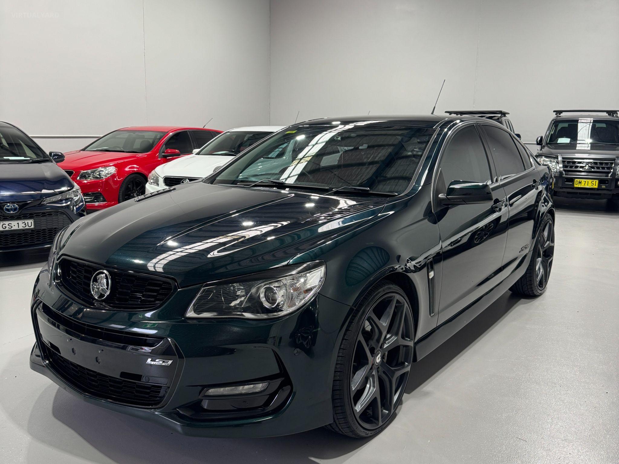 HOLDEN COMMODORE