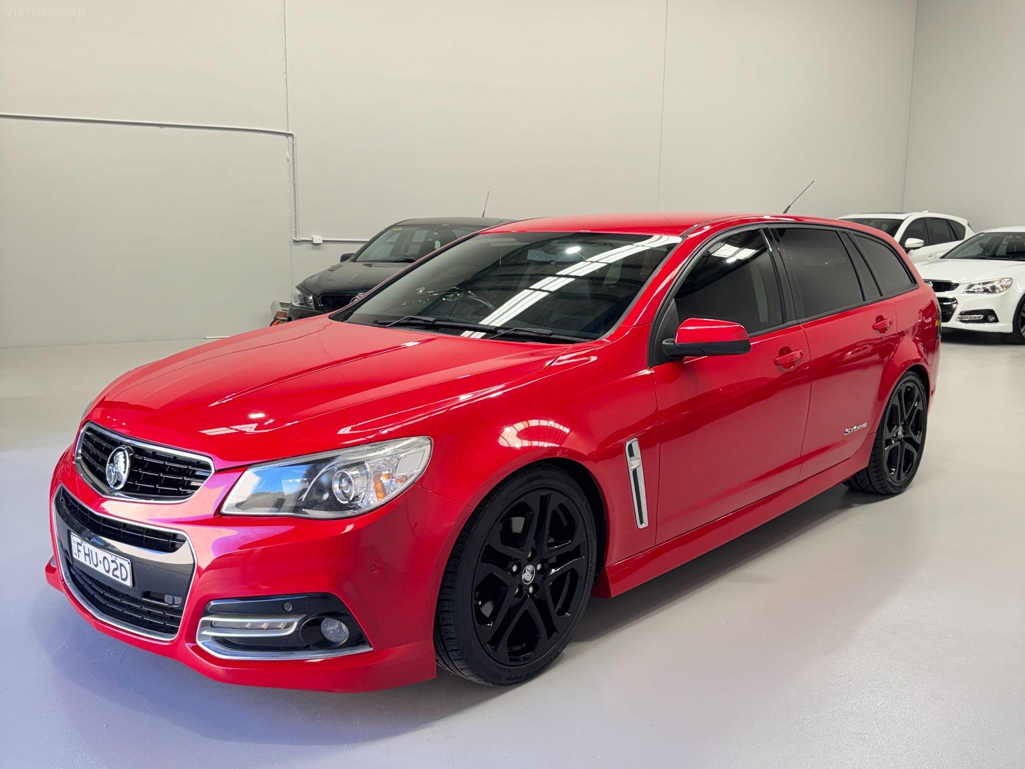 HOLDEN COMMODORE