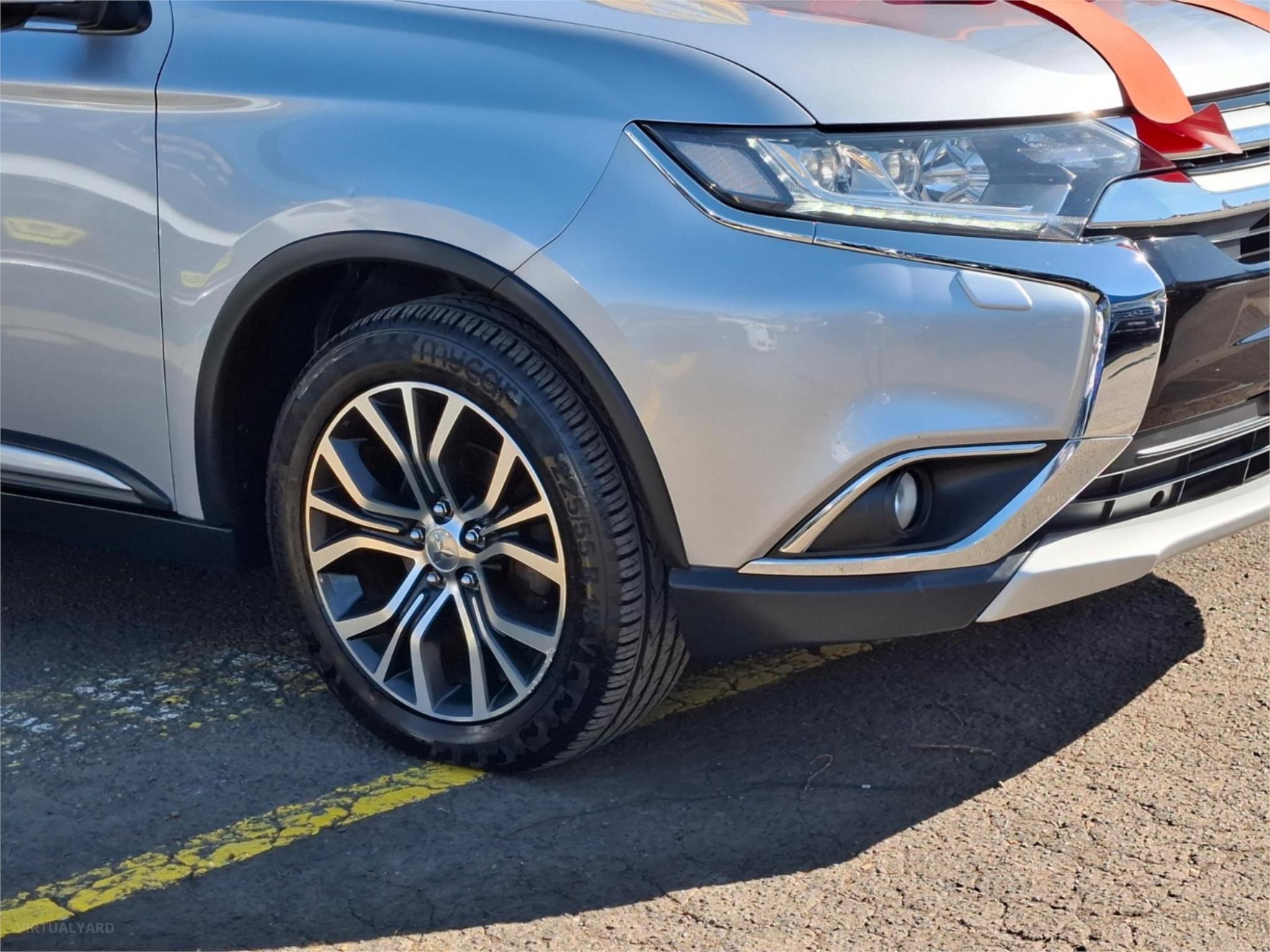 2016 MITSUBISHI OUTLANDER ZK EXCEED WAGON 7ST 5DR SPTS AUTO 6SP 4WD 2.2DT [MY16] image 25