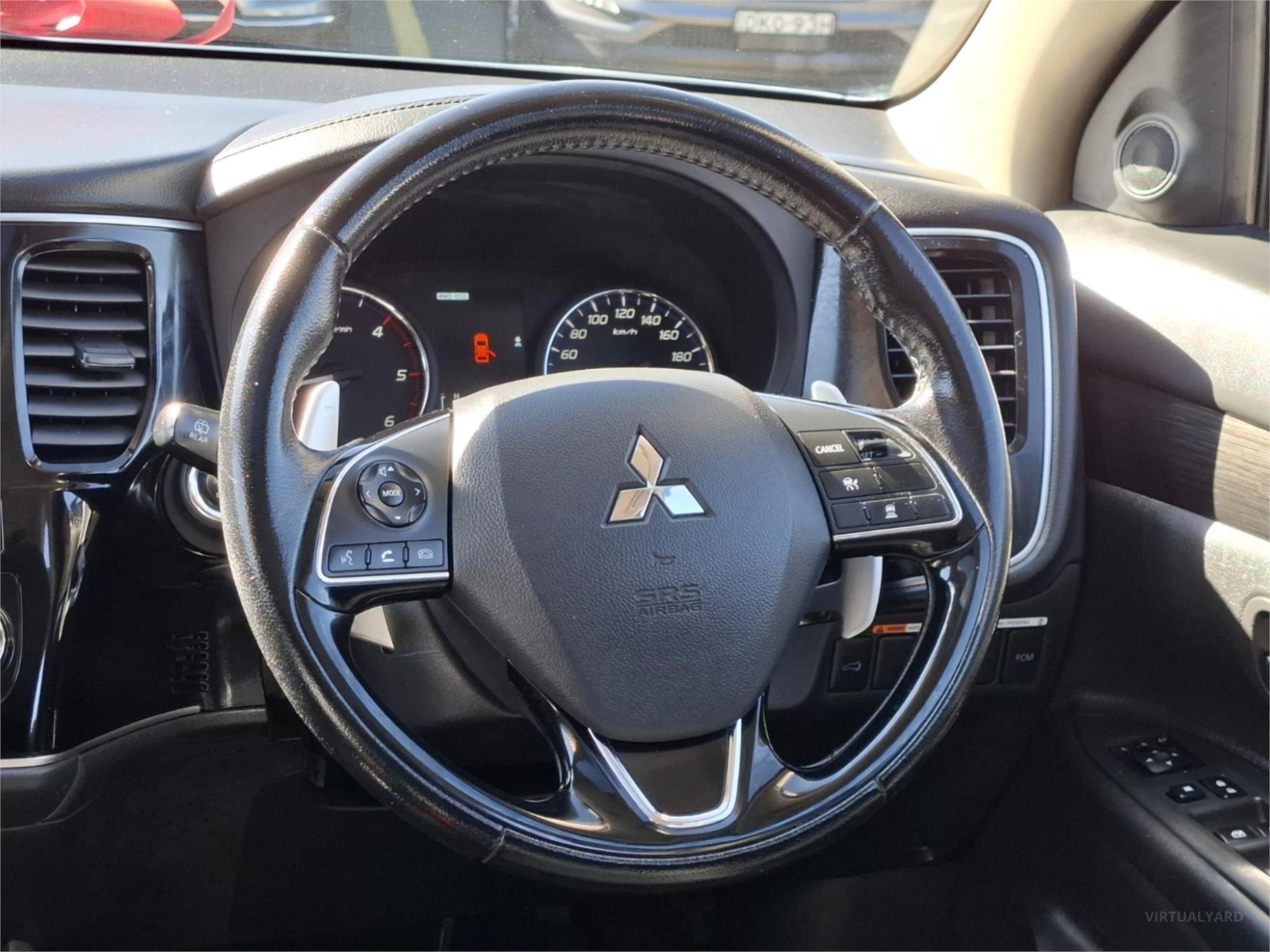 2016 MITSUBISHI OUTLANDER ZK EXCEED WAGON 7ST 5DR SPTS AUTO 6SP 4WD 2.2DT [MY16] image 19