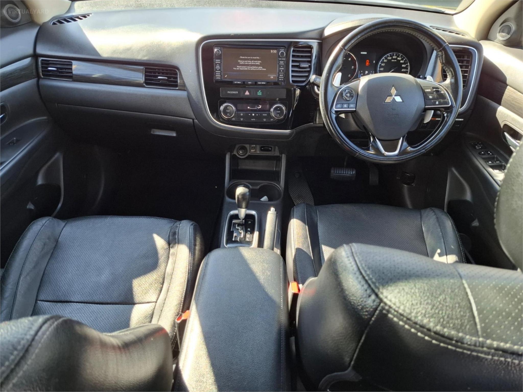 2016 MITSUBISHI OUTLANDER ZK EXCEED WAGON 7ST 5DR SPTS AUTO 6SP 4WD 2.2DT [MY16] image 13
