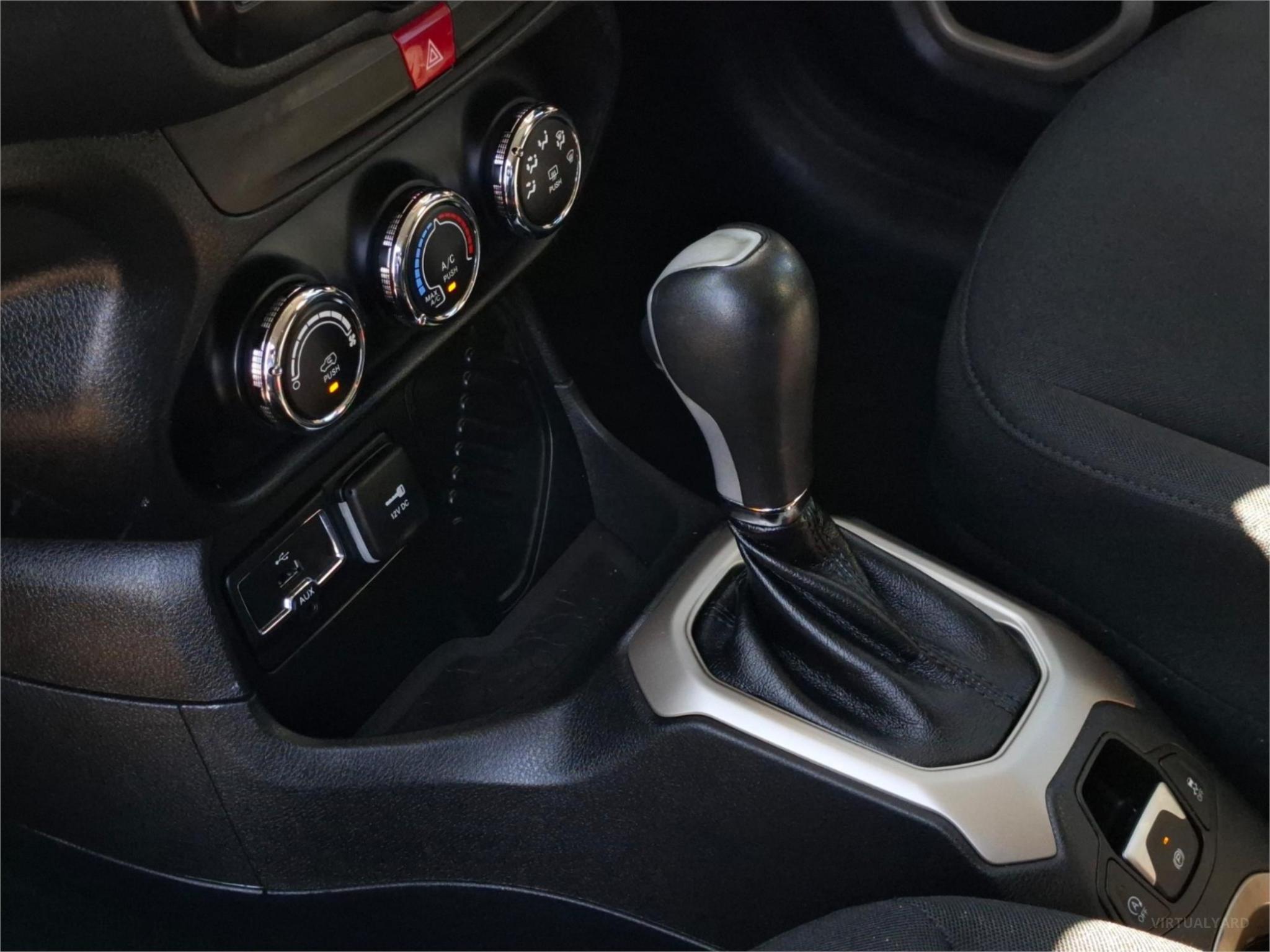 2016 JEEP RENEGADE BU SPORT HATCHBACK 5DR DDCT 6SP 1.4T [MY16] image 17