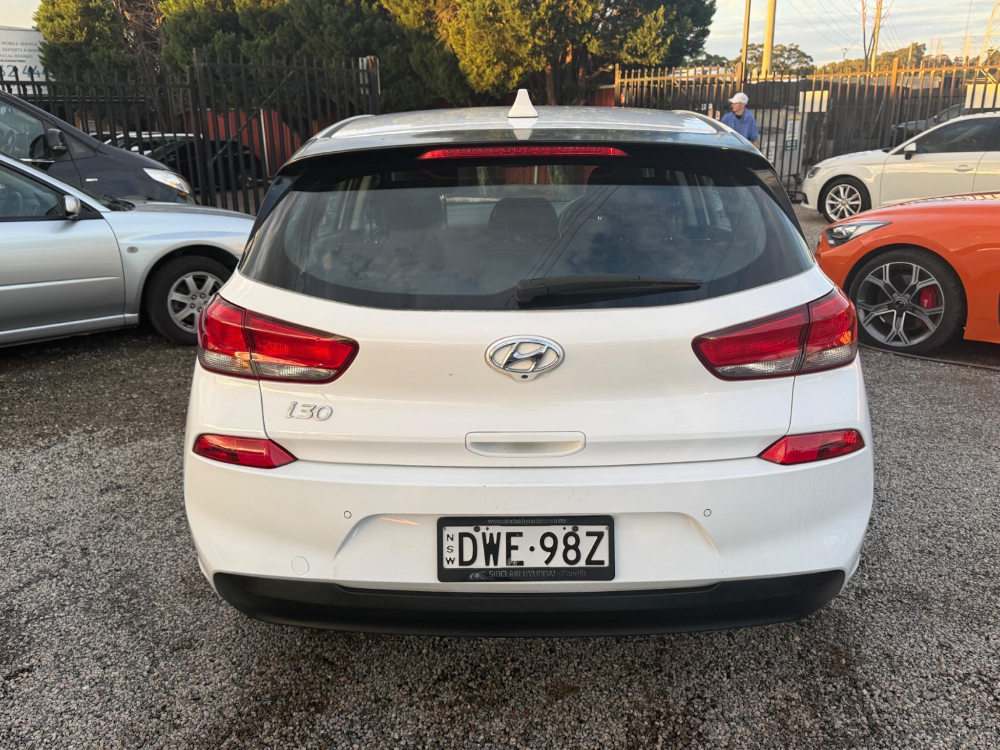 HYUNDAI i30