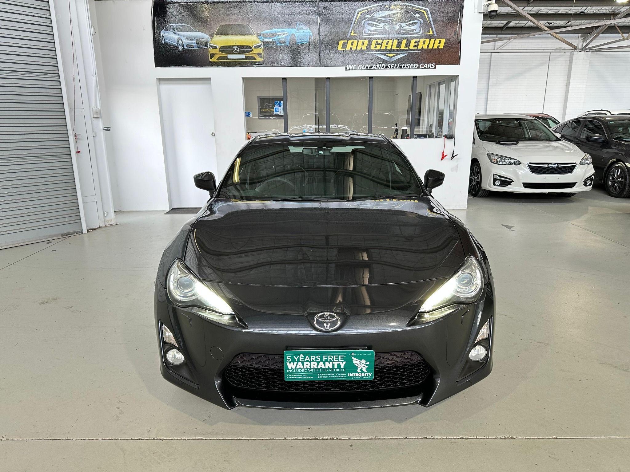 TOYOTA 86