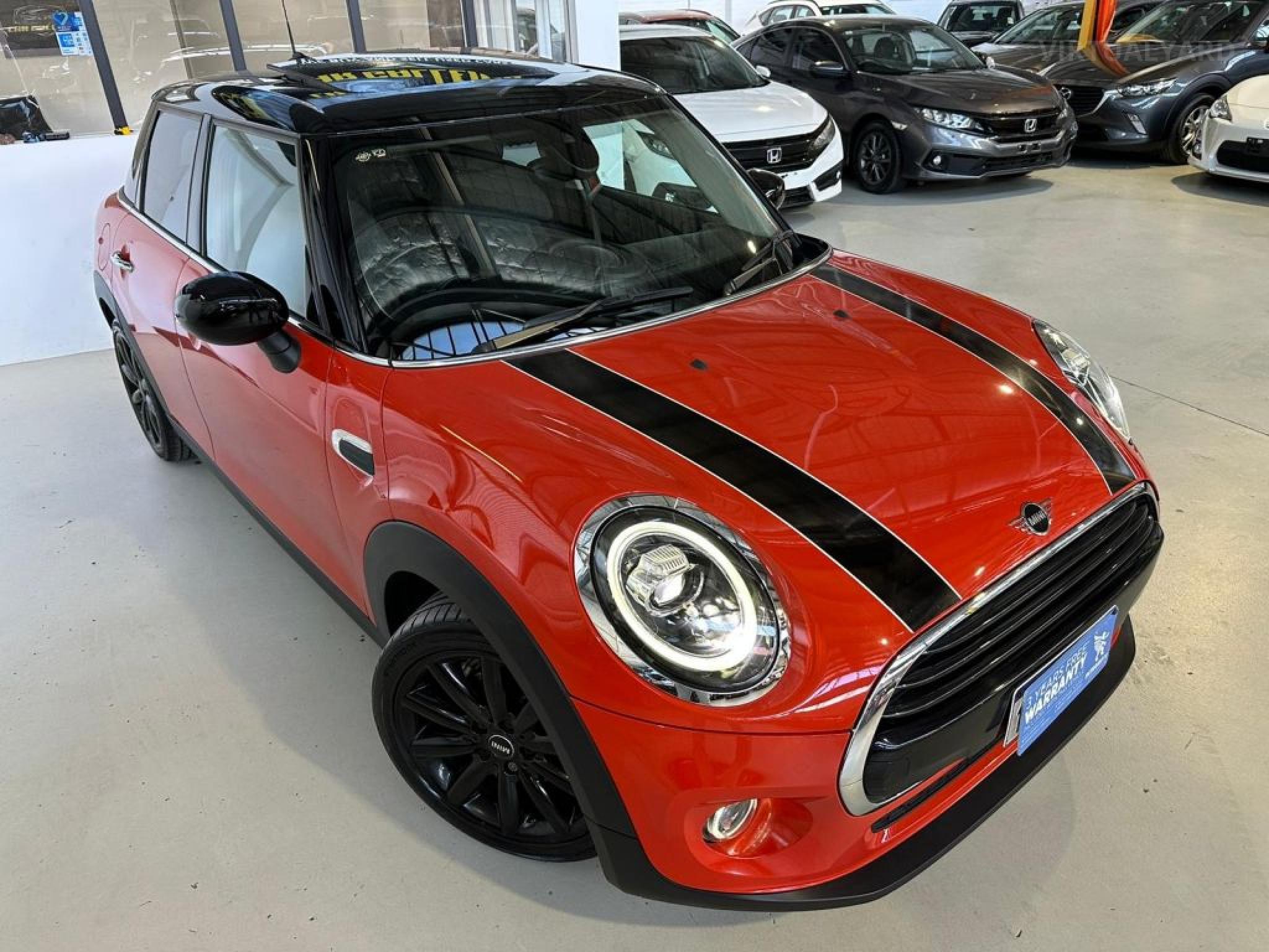 MINI 5D HATCH