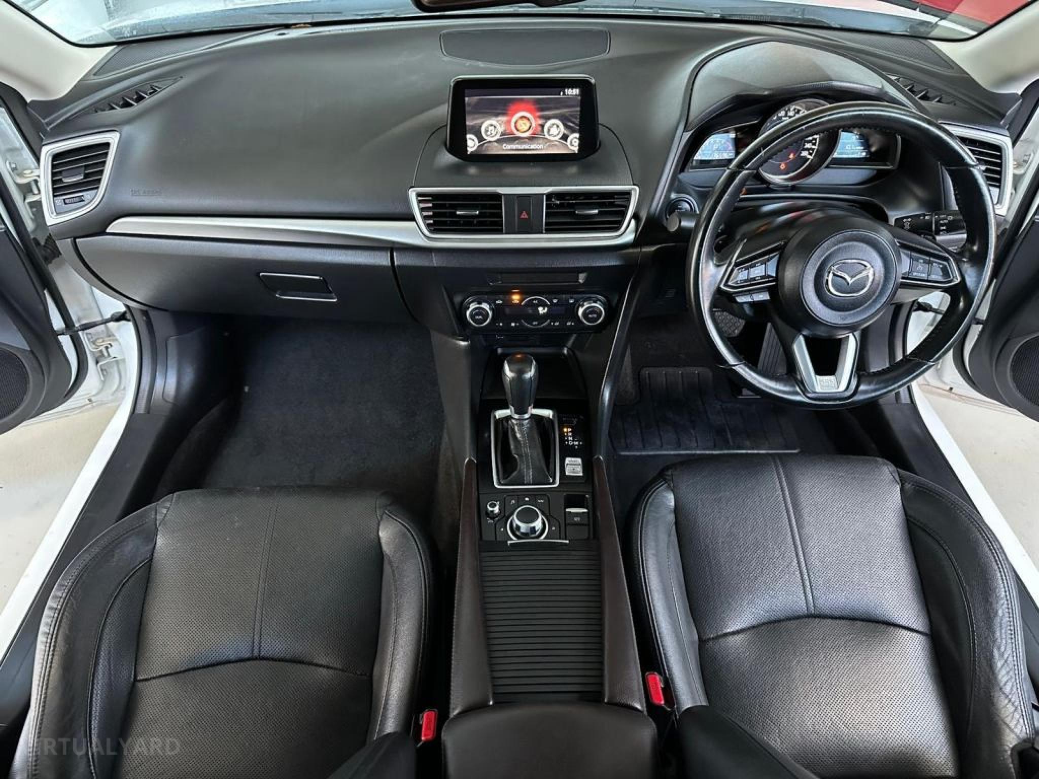 MAZDA MAZDA3