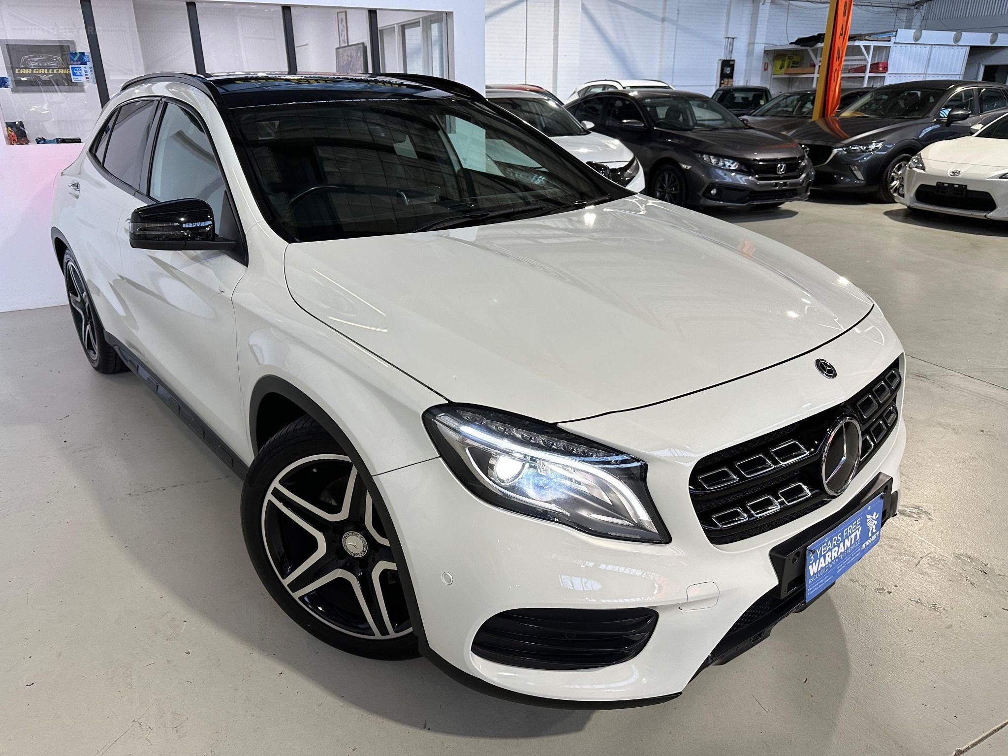 MERCEDES-BENZ GLA