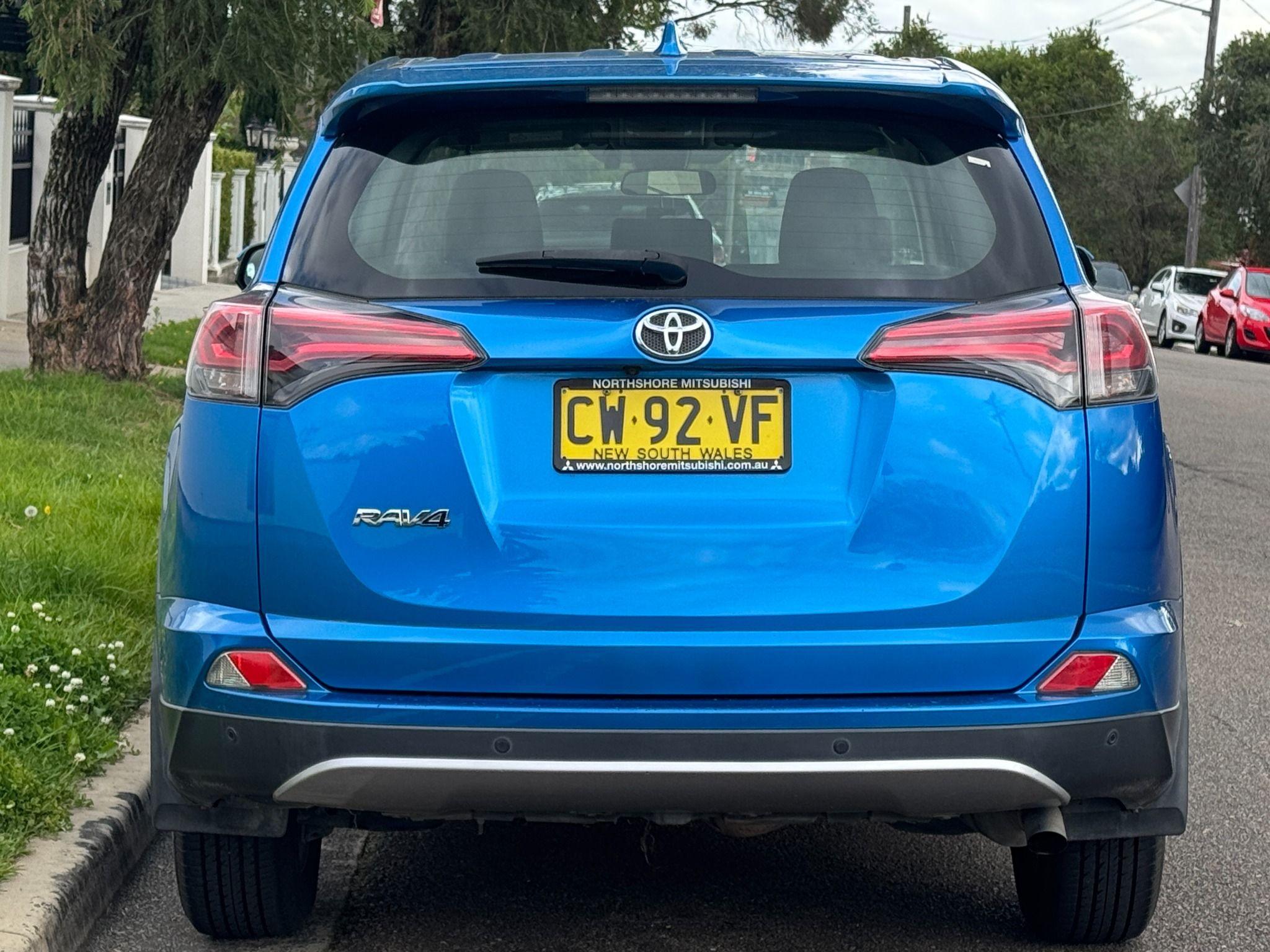 TOYOTA RAV4