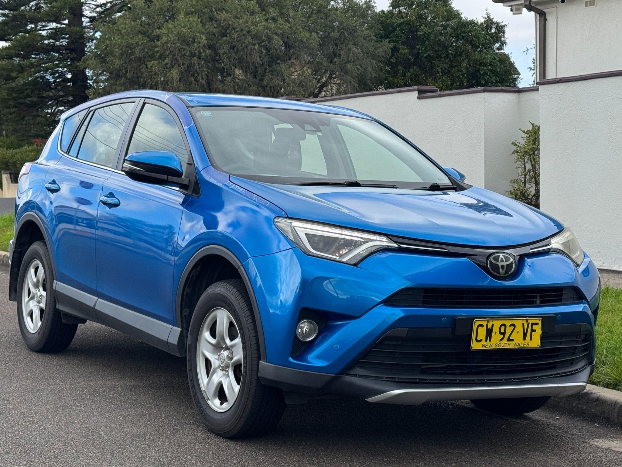 TOYOTA RAV4