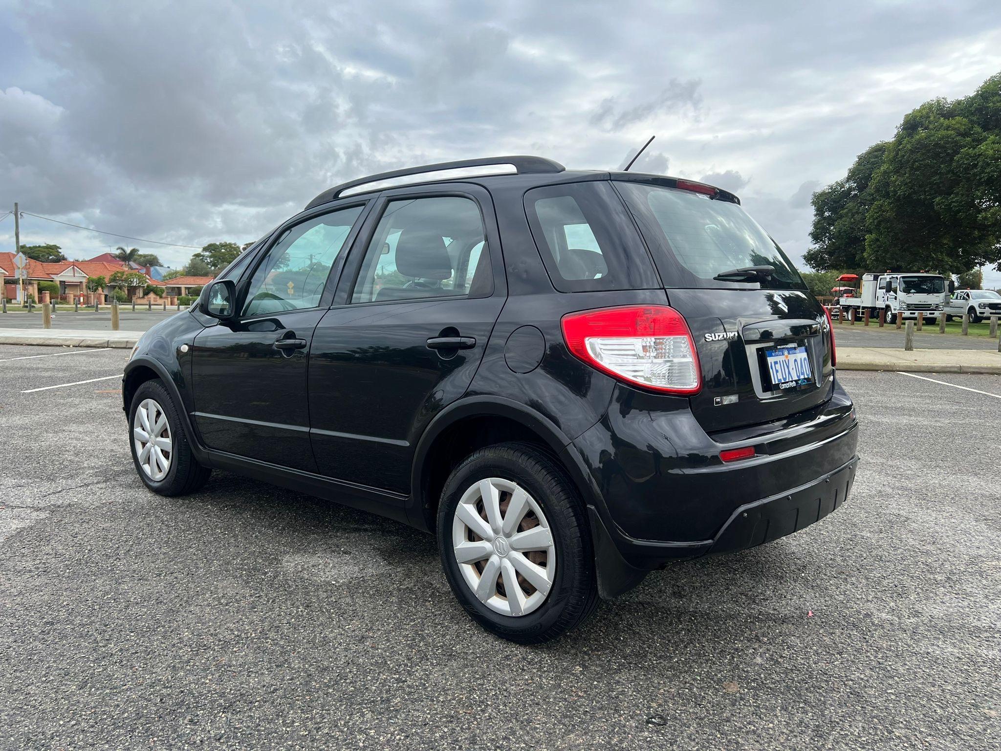 SUZUKI SX4