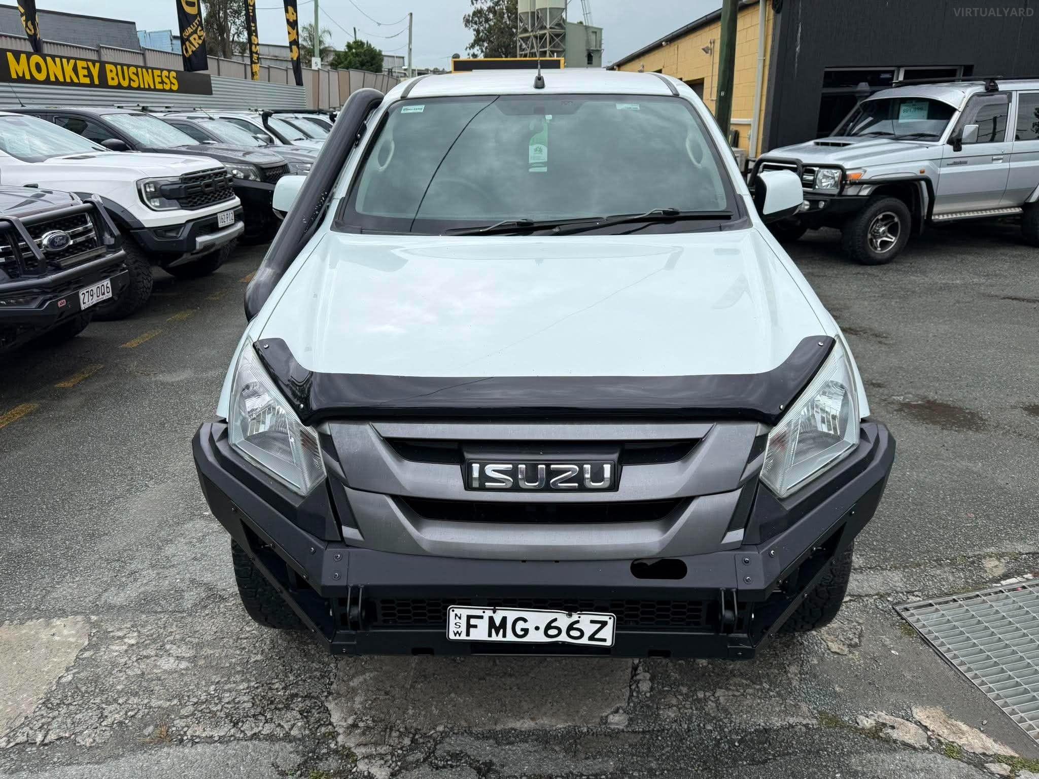 ISUZU D-MAX