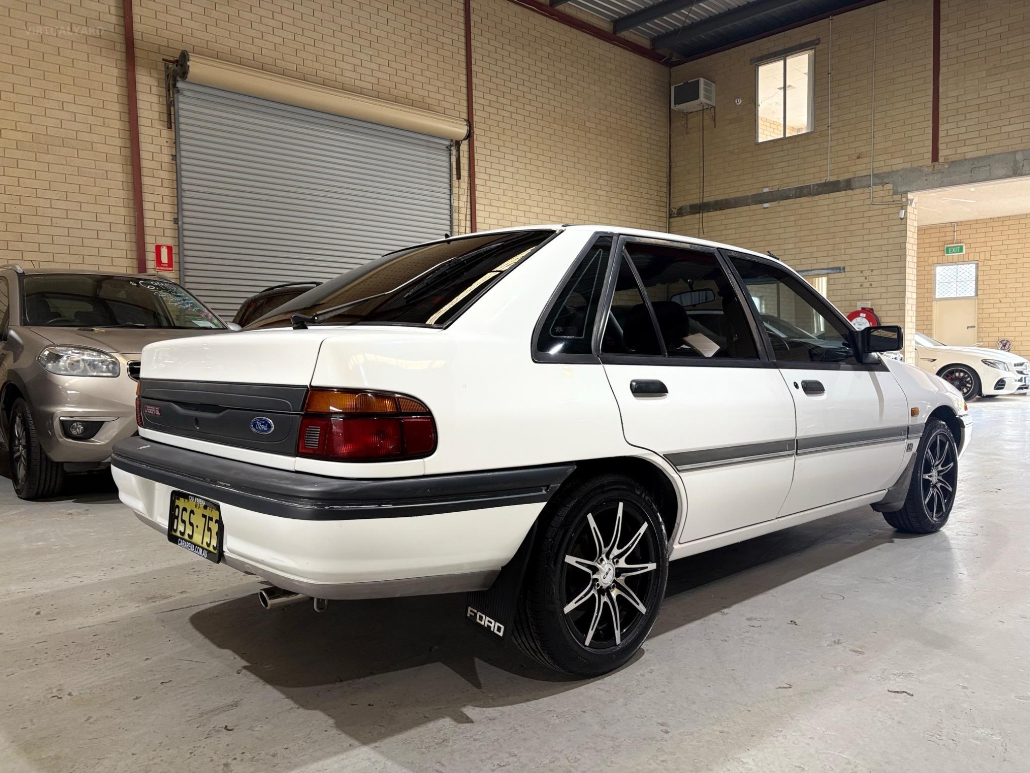 FORD LASER