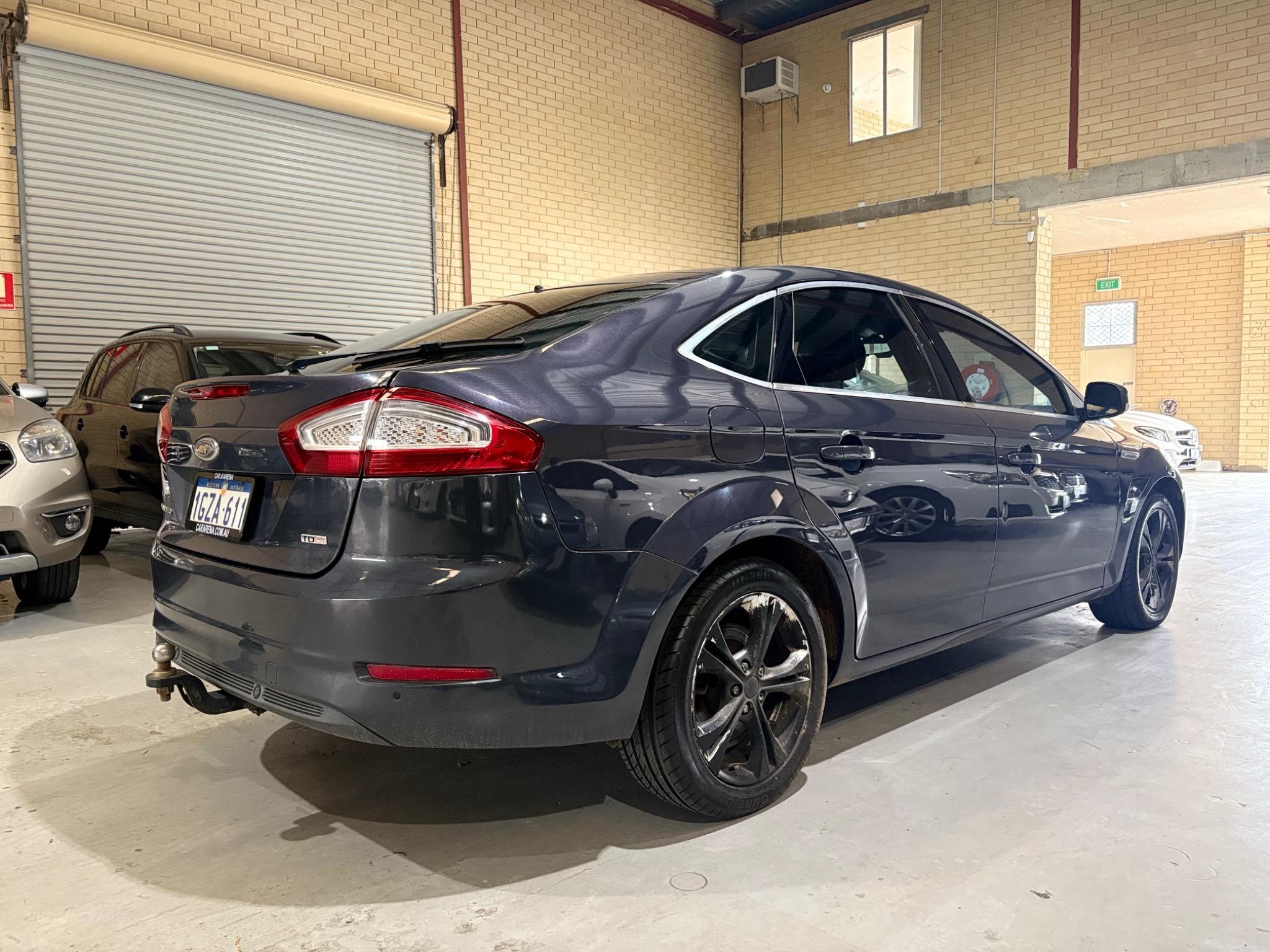 FORD MONDEO