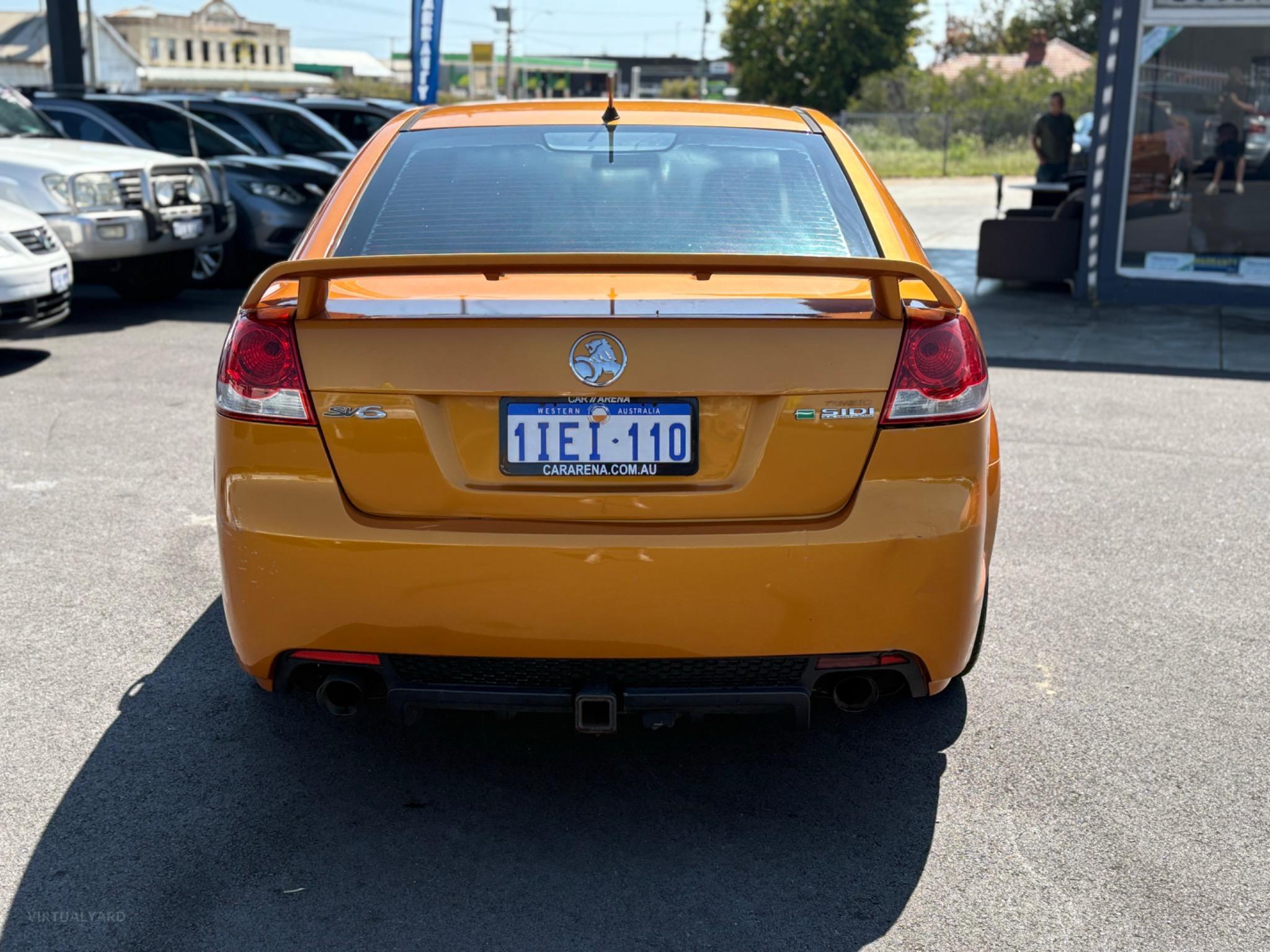 HOLDEN COMMODORE