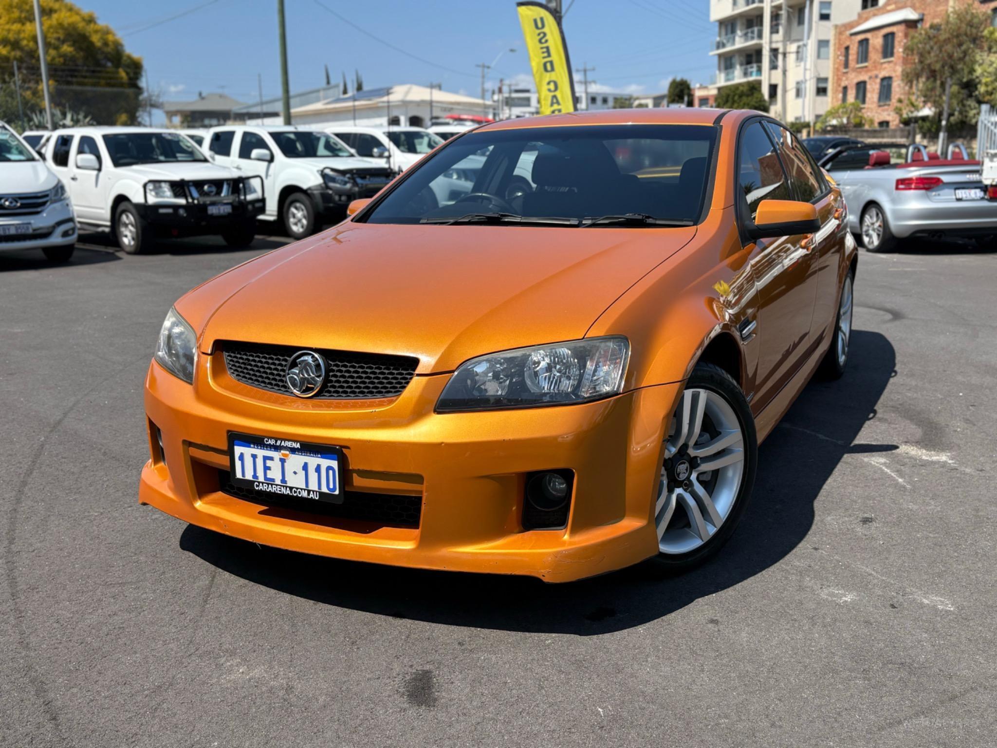 HOLDEN COMMODORE
