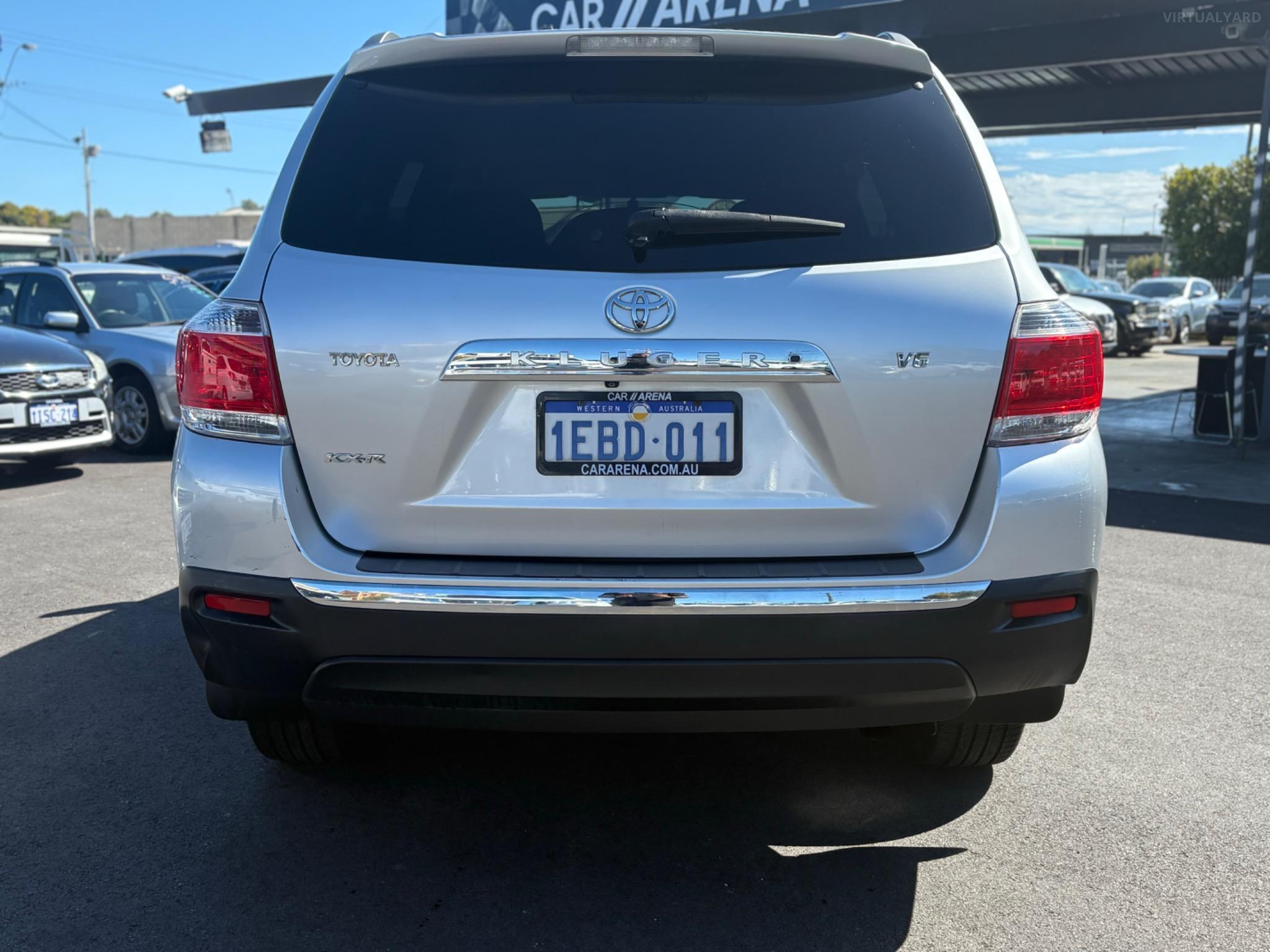 TOYOTA KLUGER