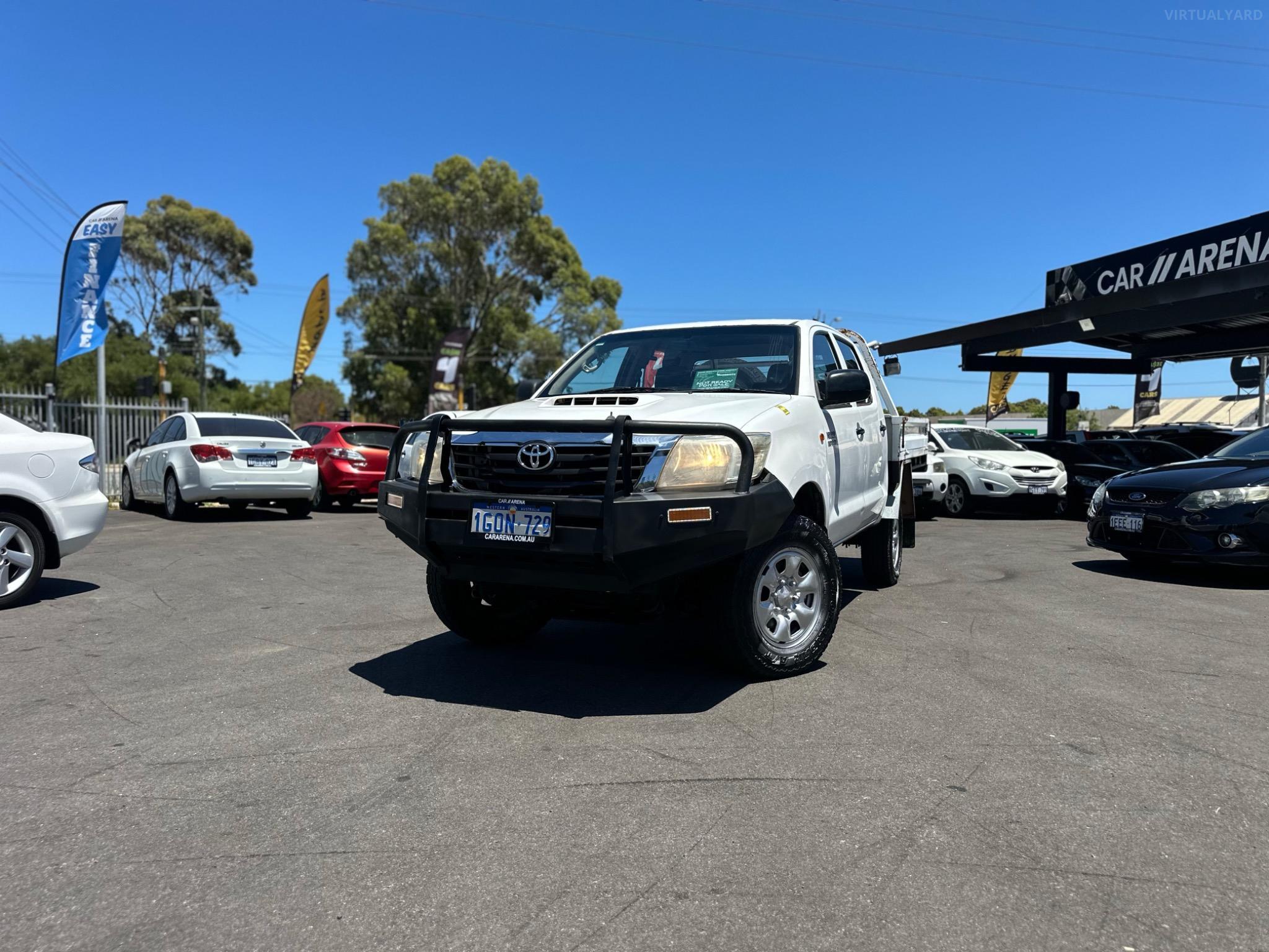 TOYOTA HILUX