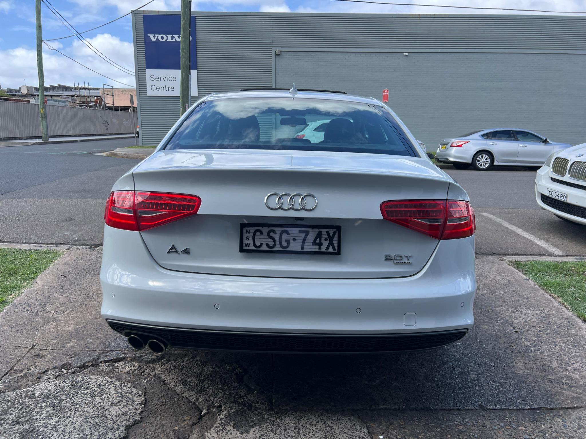 AUDI A4
