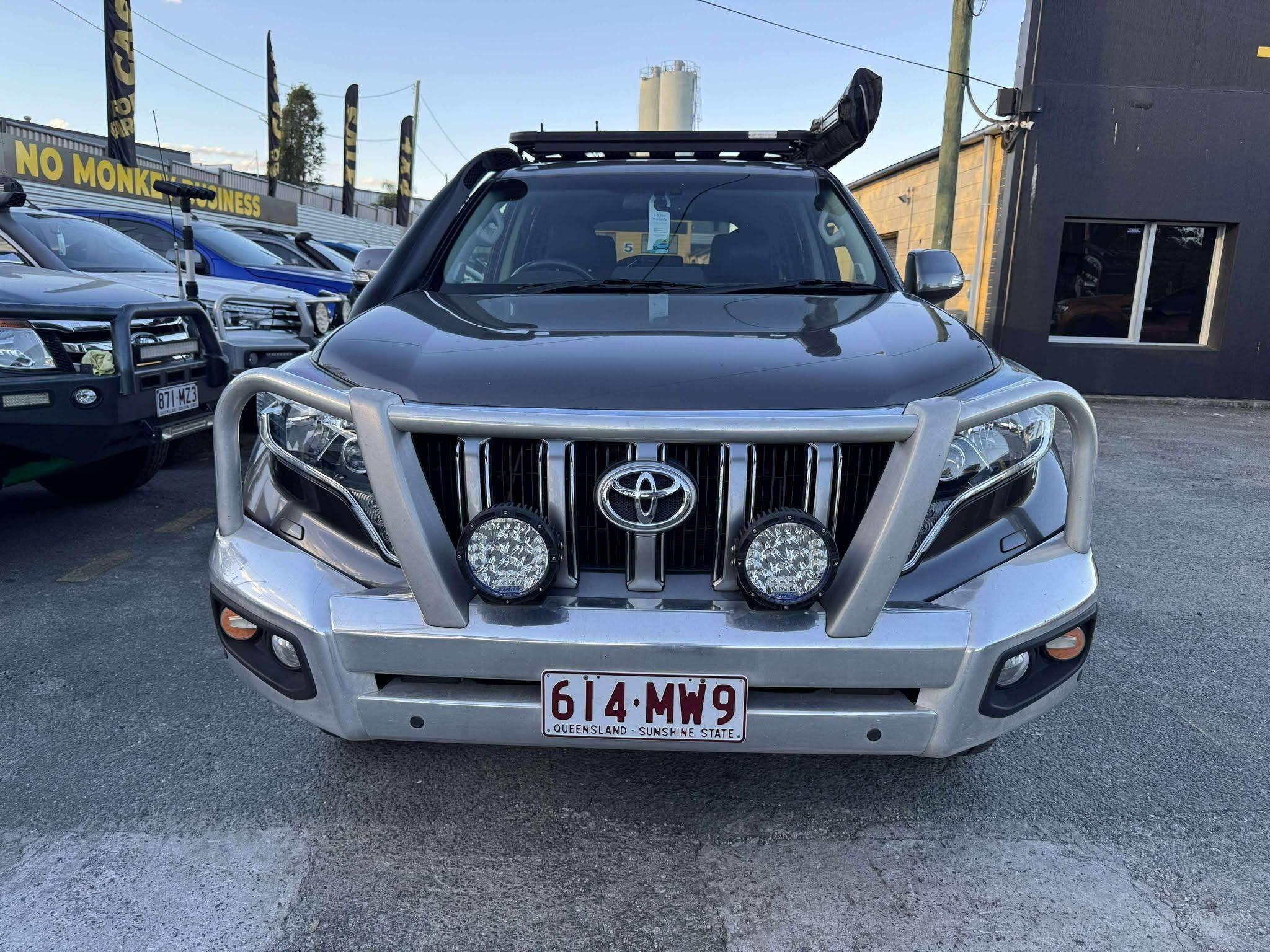 TOYOTA LANDCRUISER PRADO