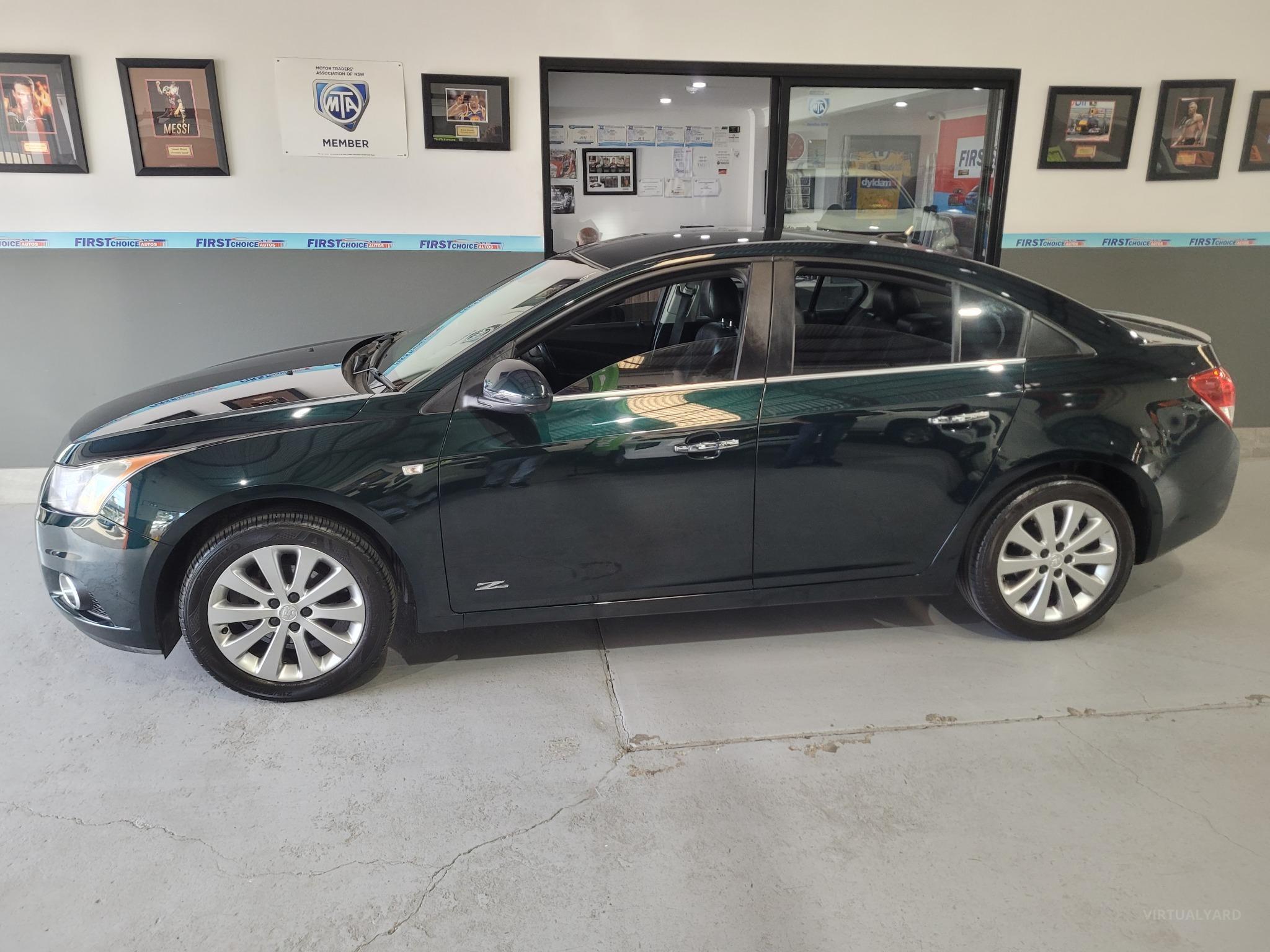 HOLDEN CRUZE