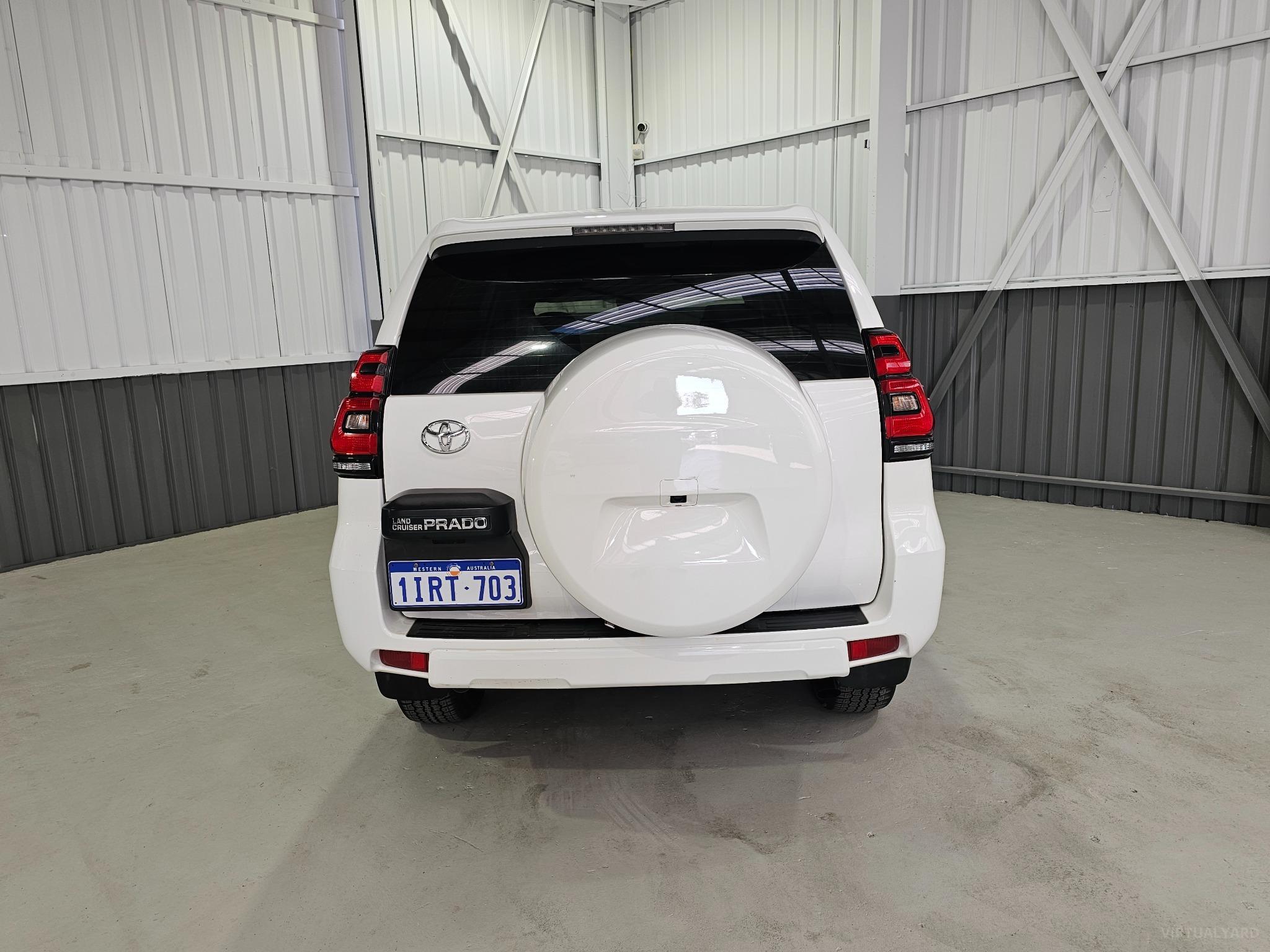 TOYOTA LANDCRUISER PRADO