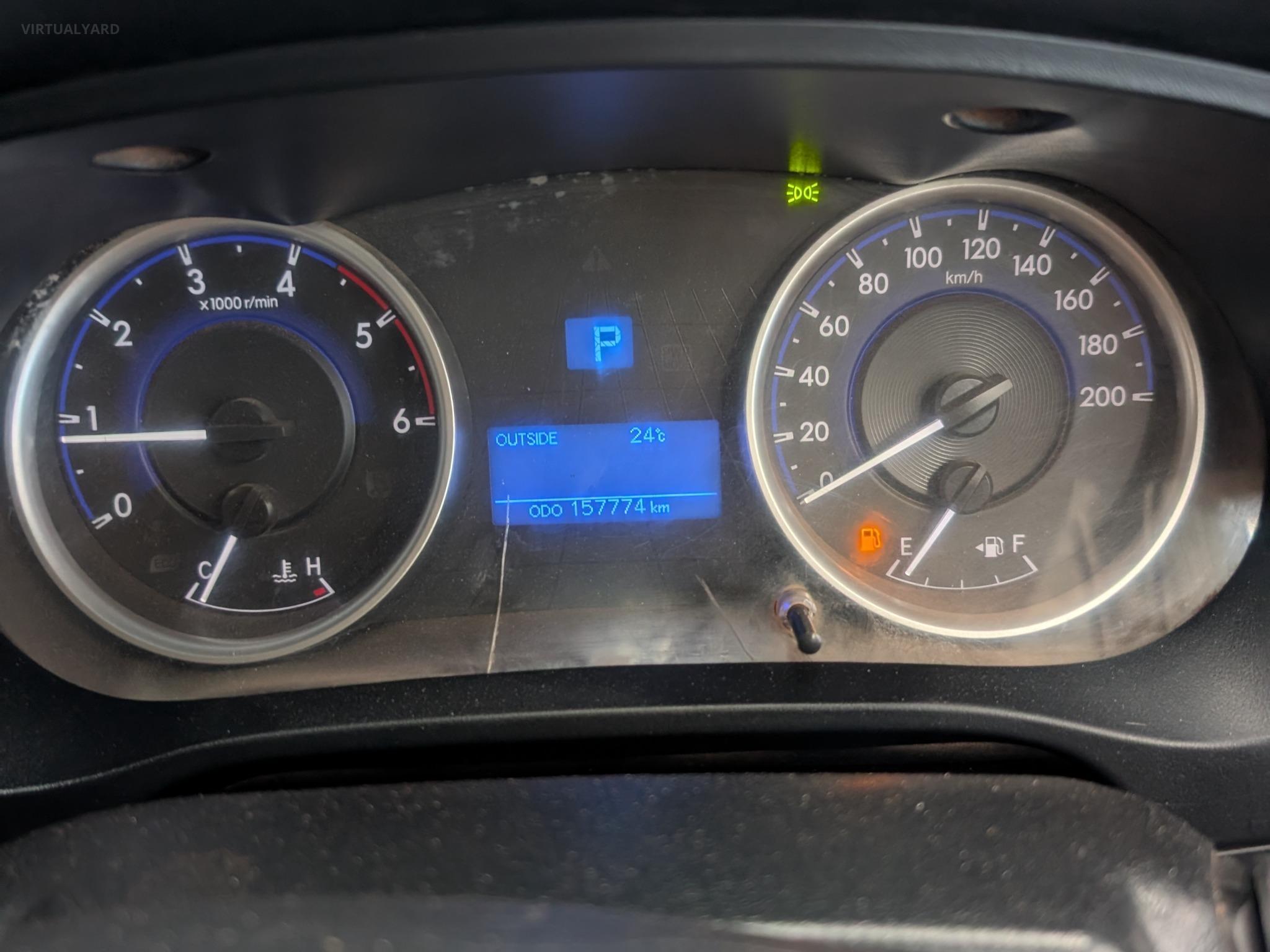TOYOTA HILUX