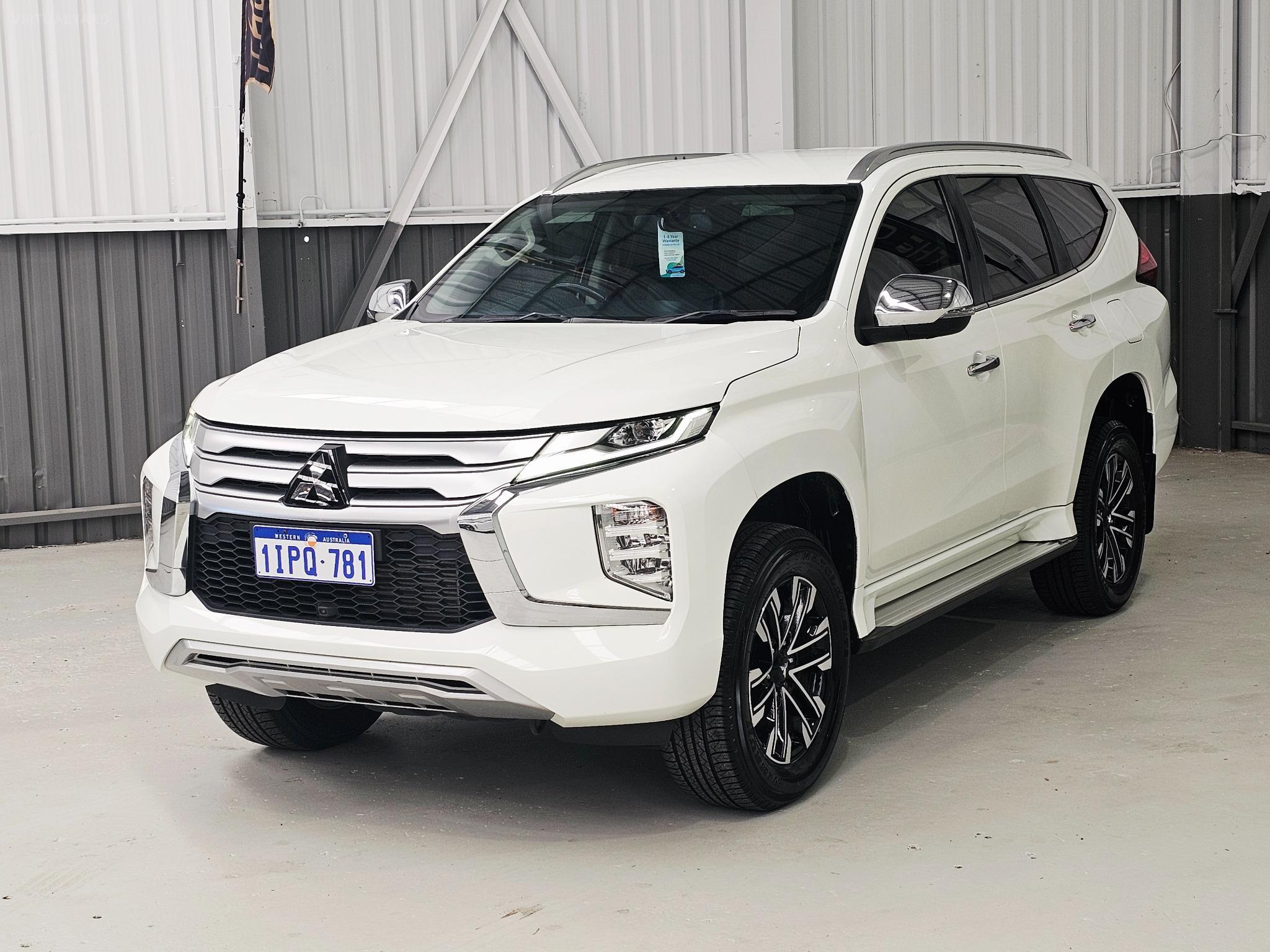 MITSUBISHI PAJERO SPORT