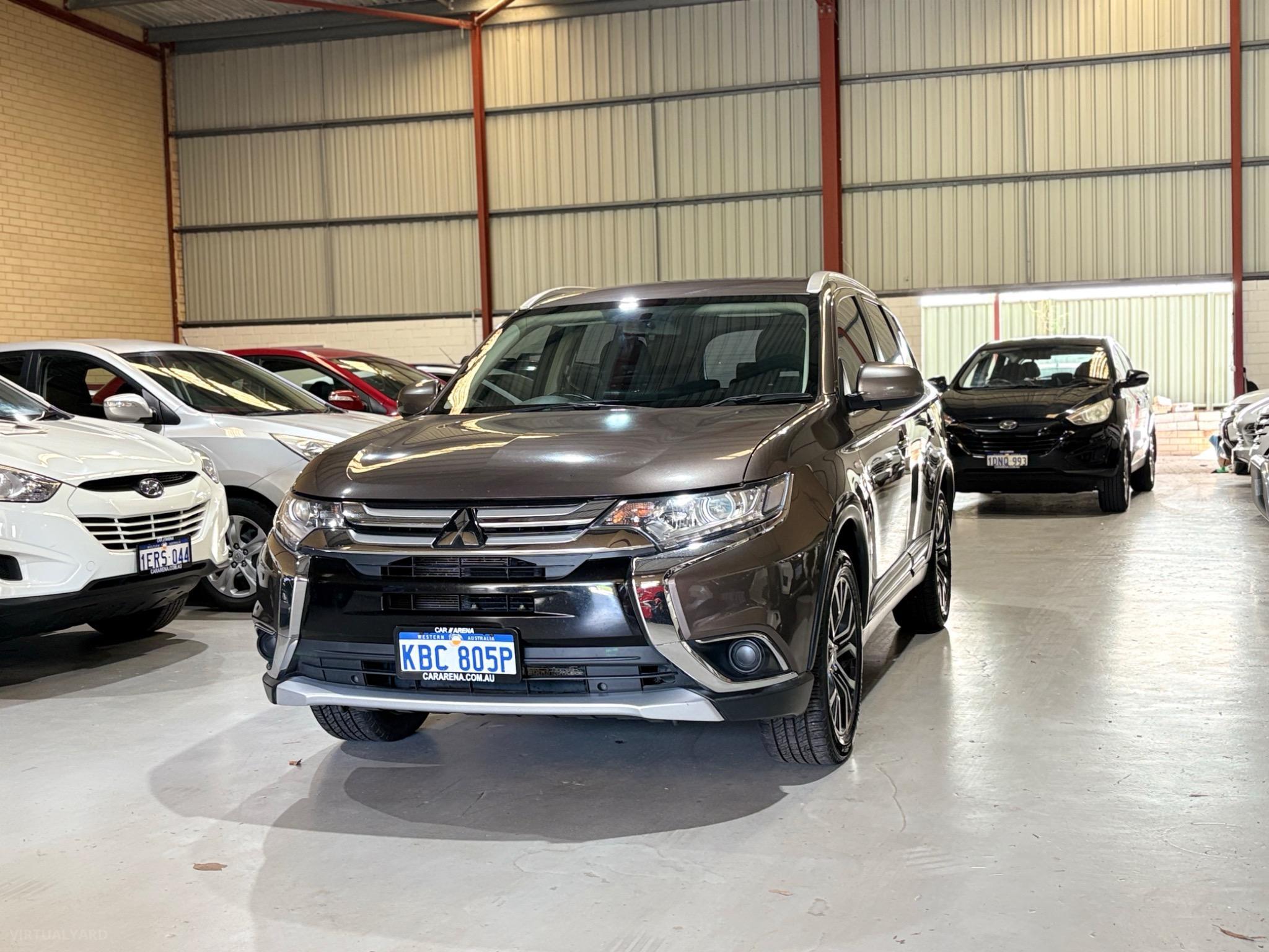 MITSUBISHI OUTLANDER
