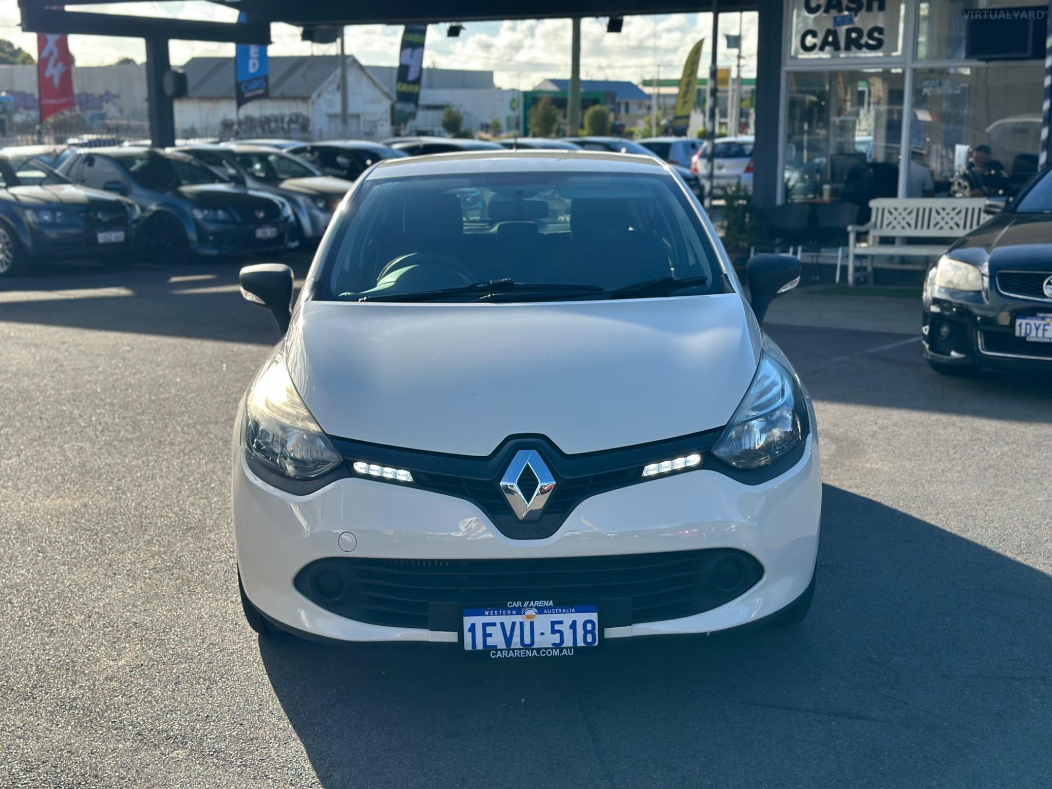 RENAULT CLIO