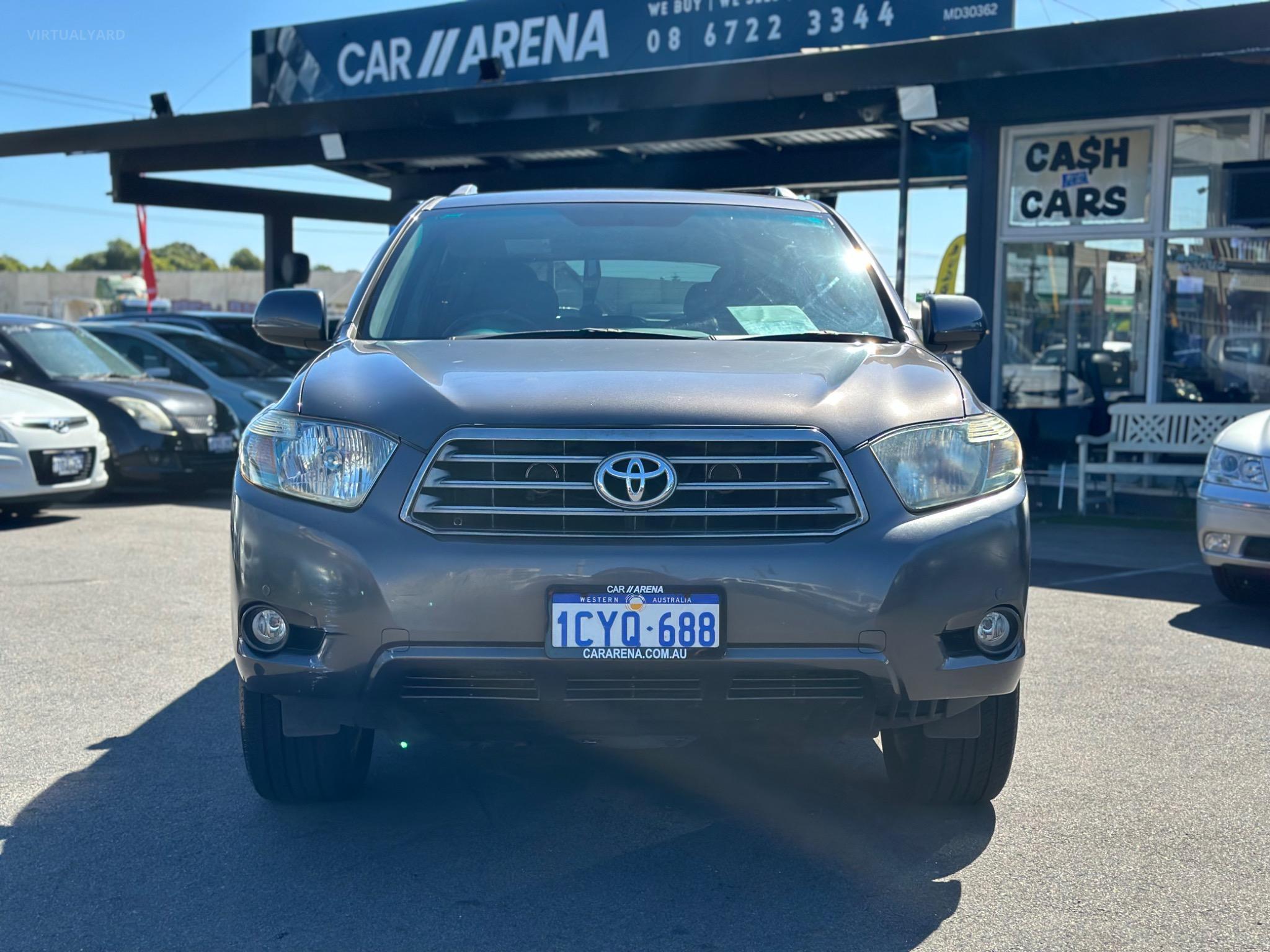 TOYOTA KLUGER