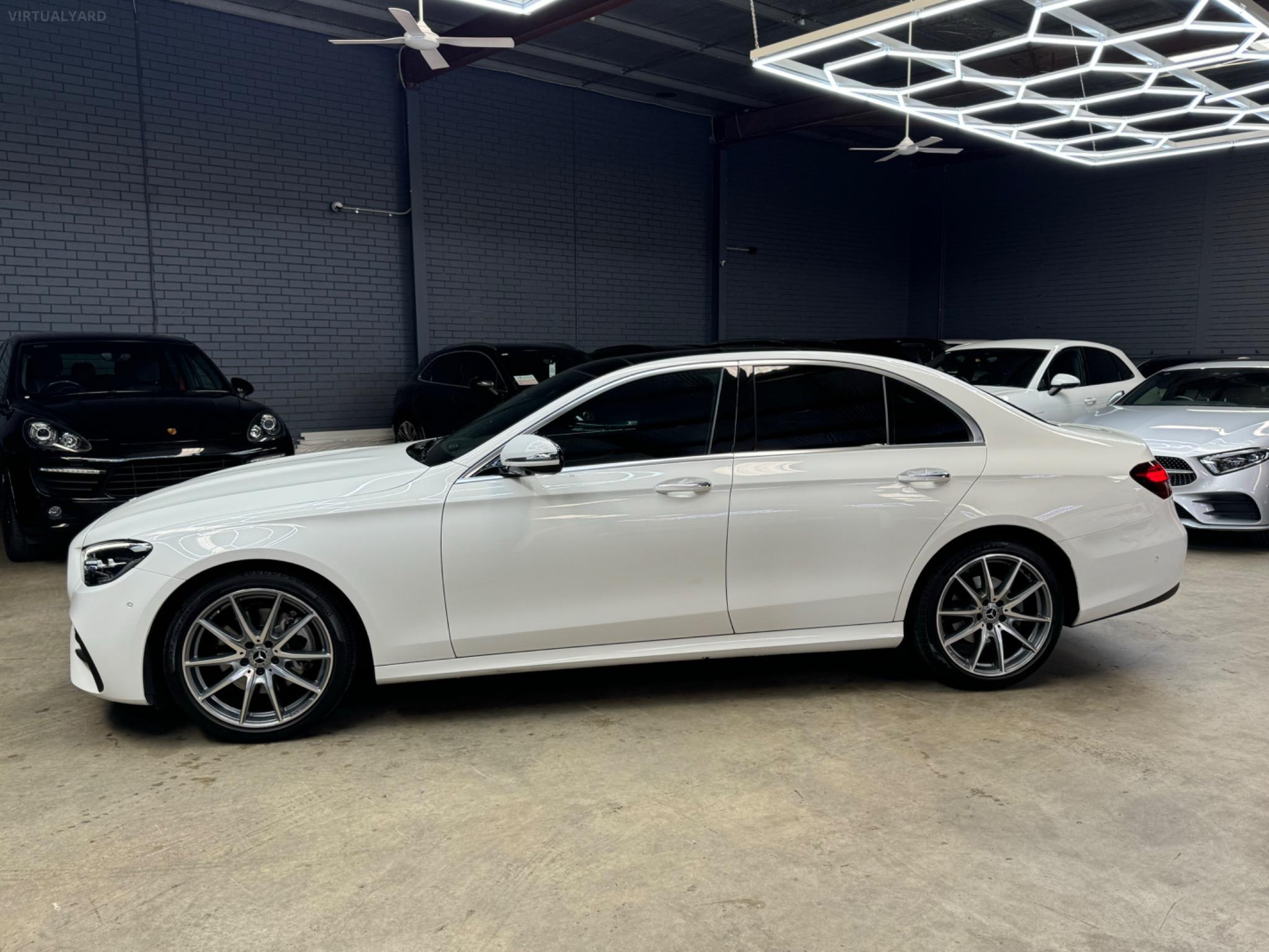 MERCEDES-BENZ E200