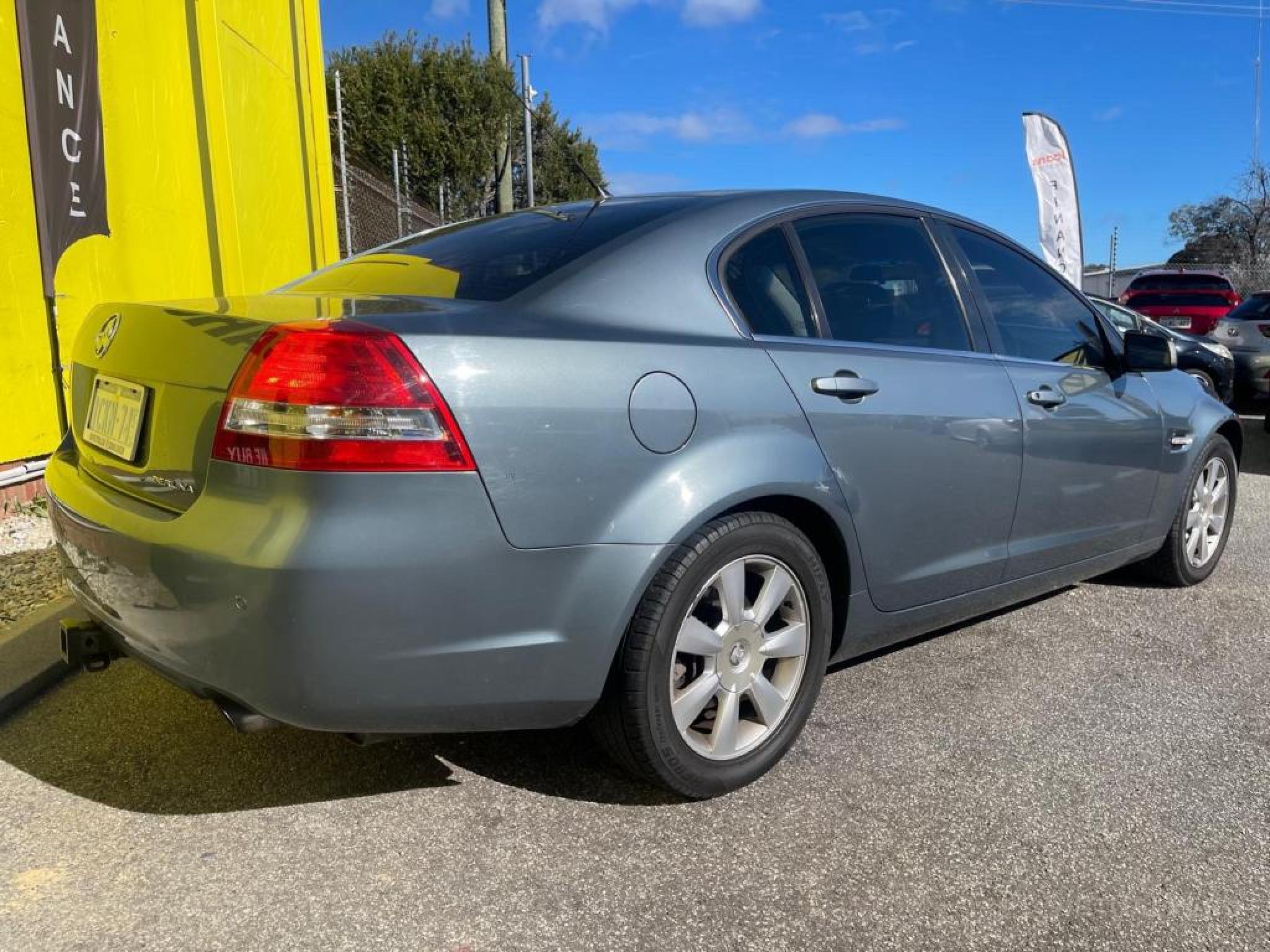 HOLDEN BERLINA