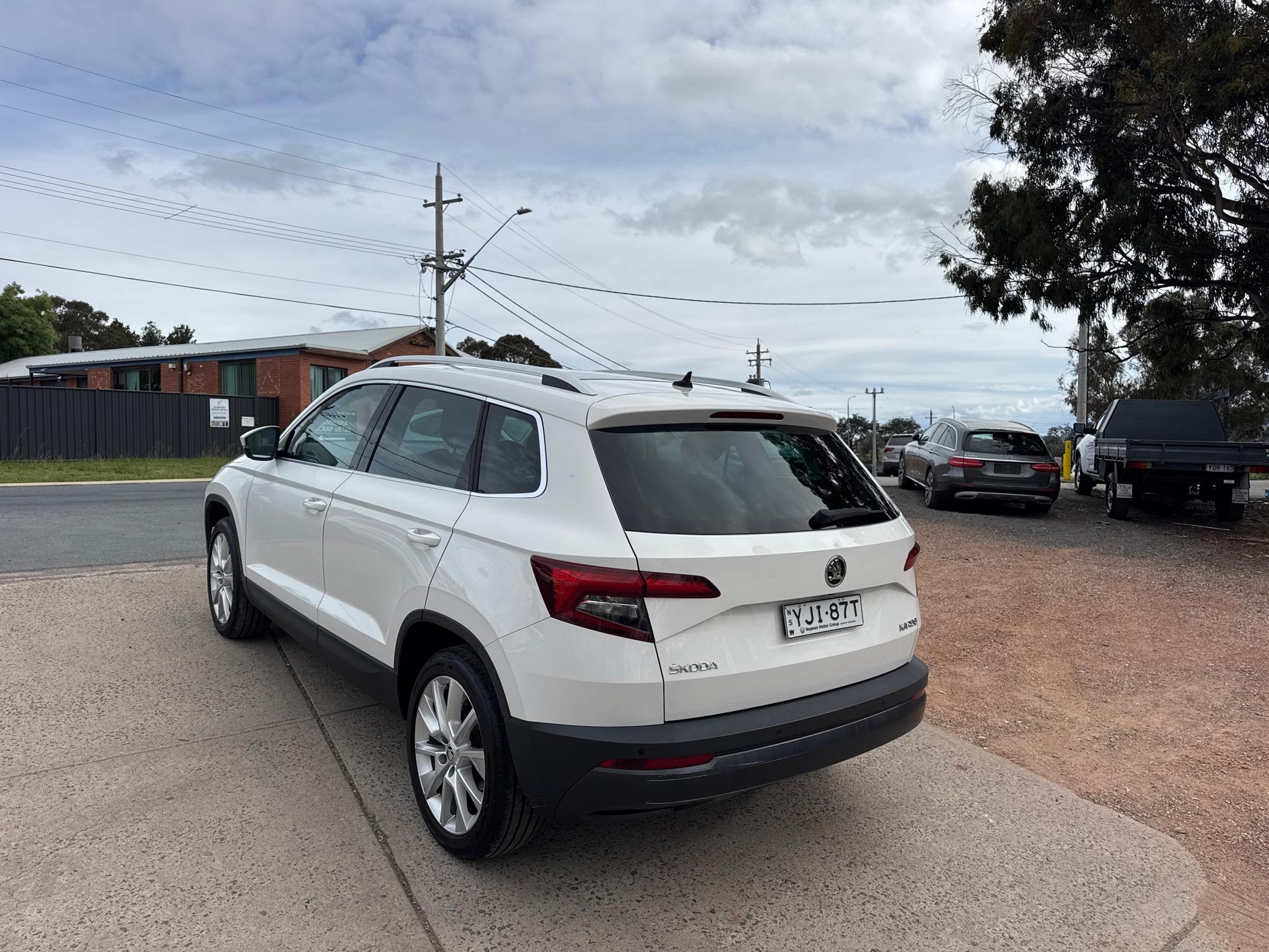 SKODA KAROQ