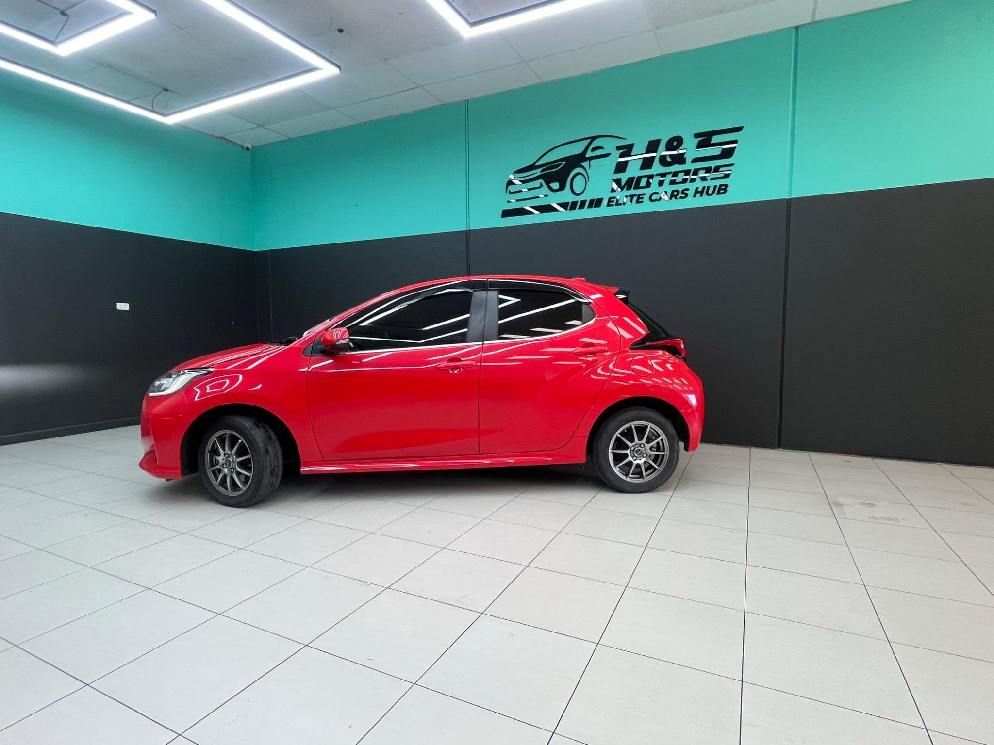 TOYOTA YARIS