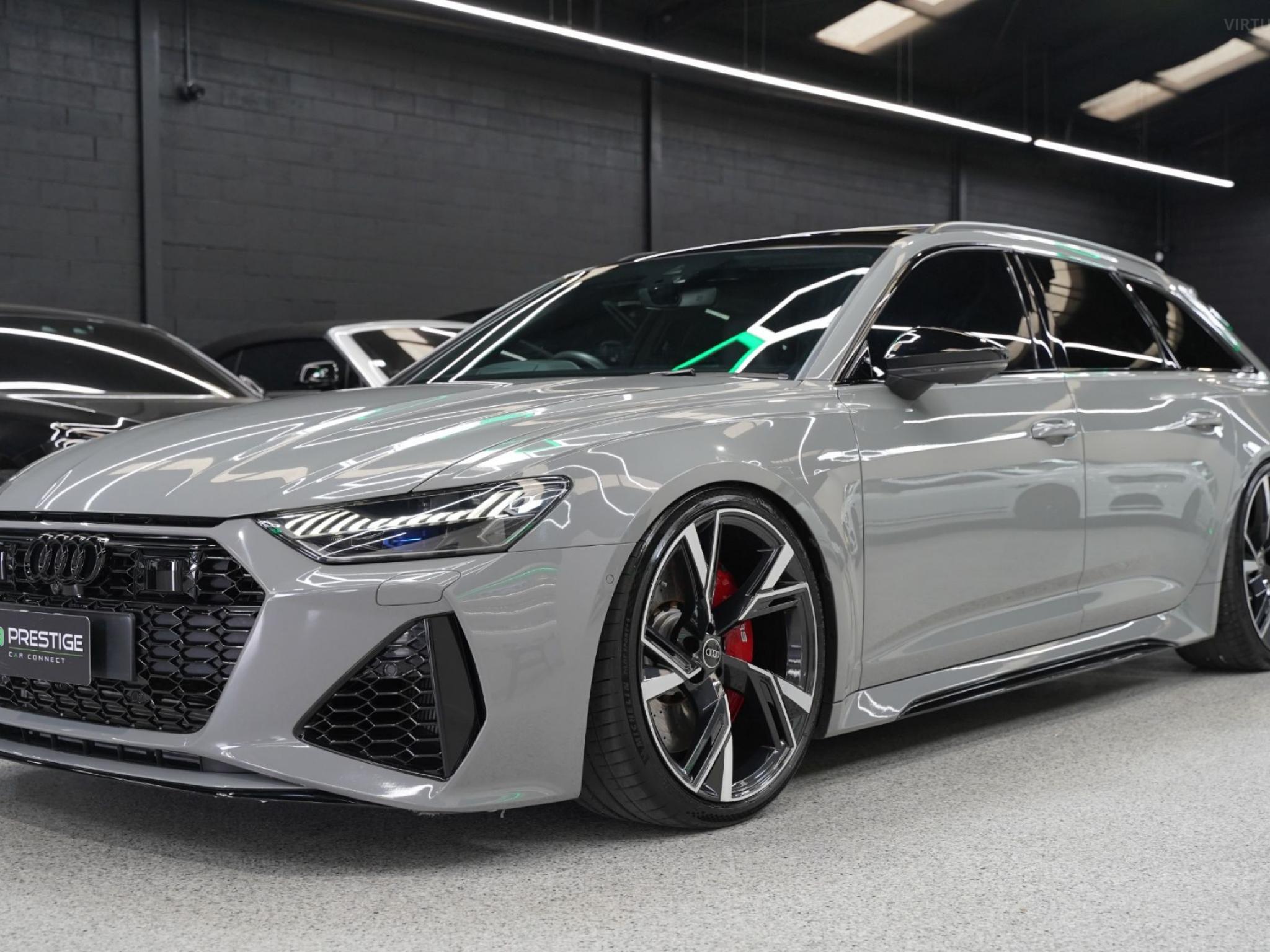AUDI RS 6