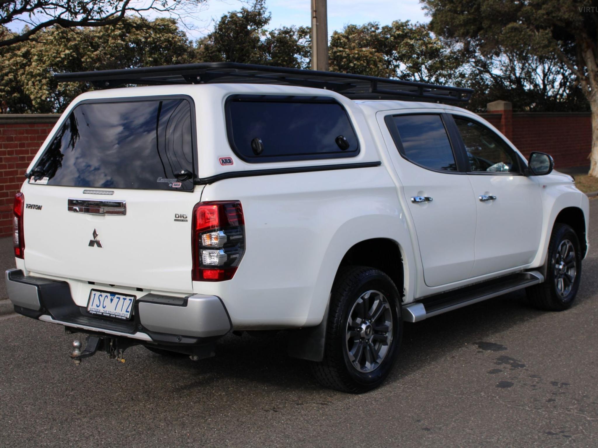 MITSUBISHI TRITON