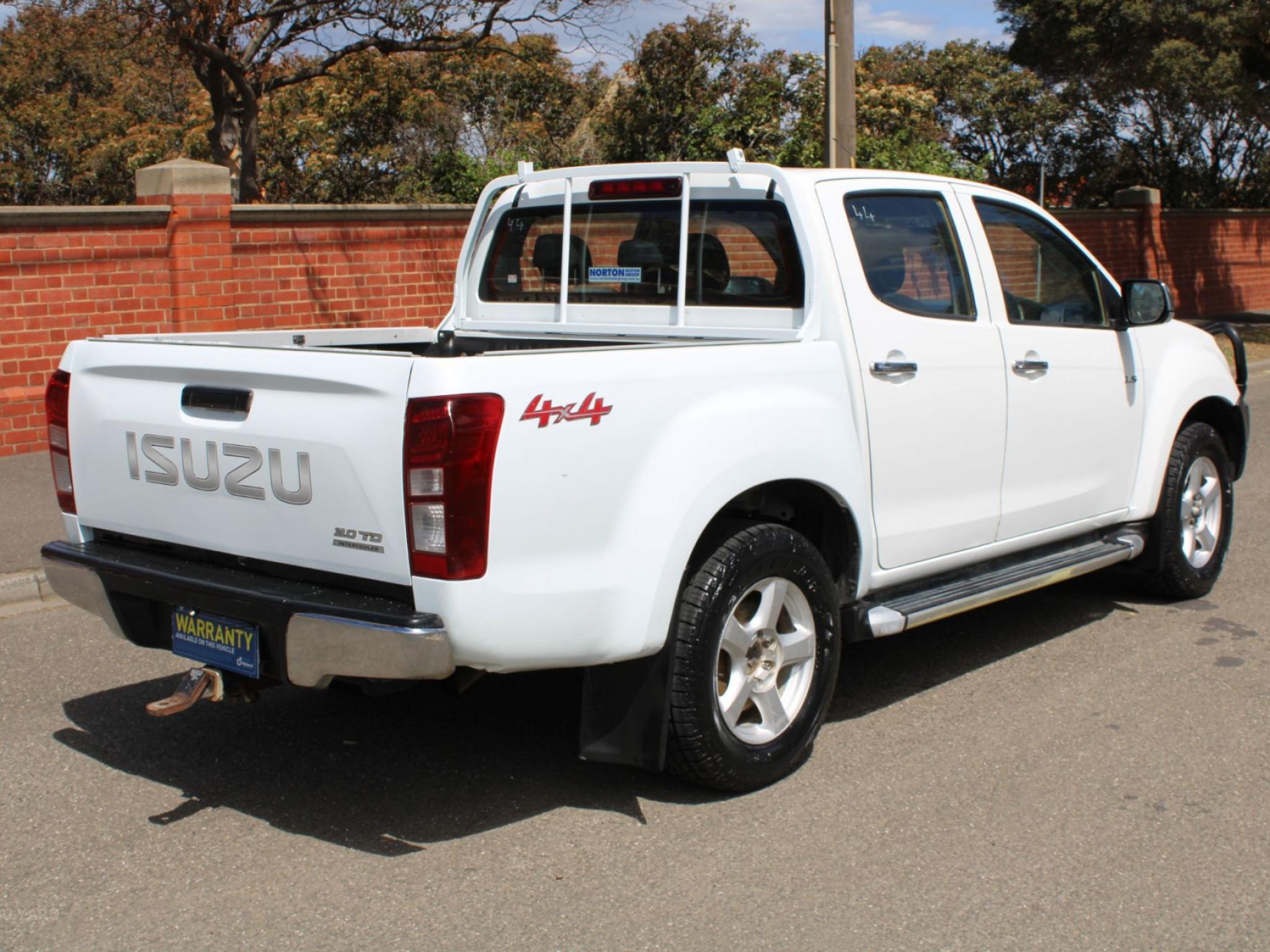 ISUZU D-MAX
