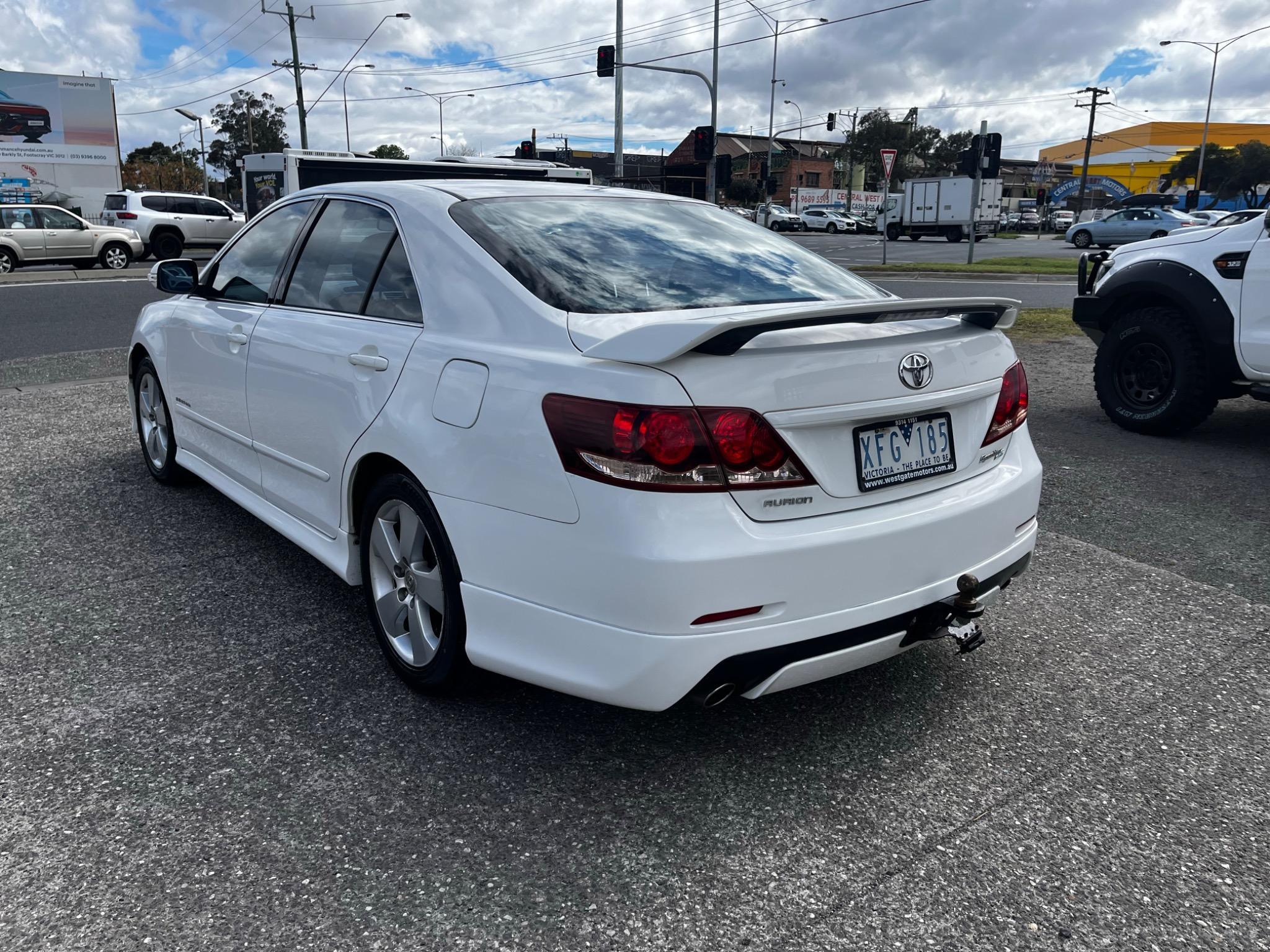 TOYOTA AURION