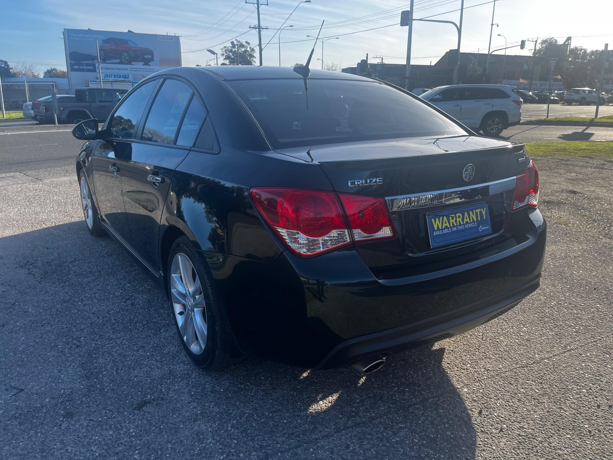 HOLDEN CRUZE